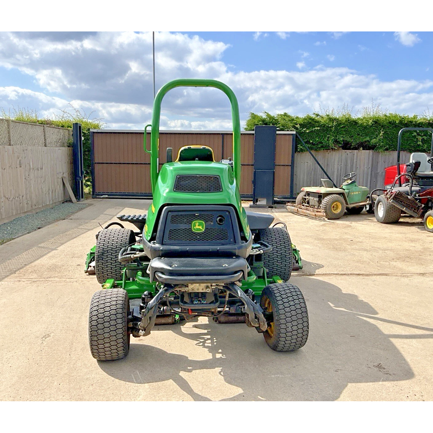 2017 JOHN DEERE 9009A