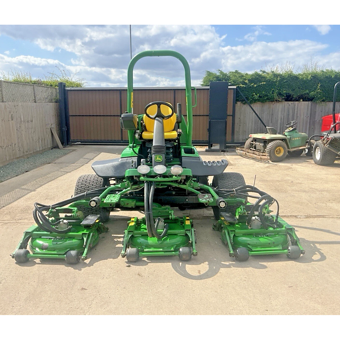 2017 JOHN DEERE 9009A