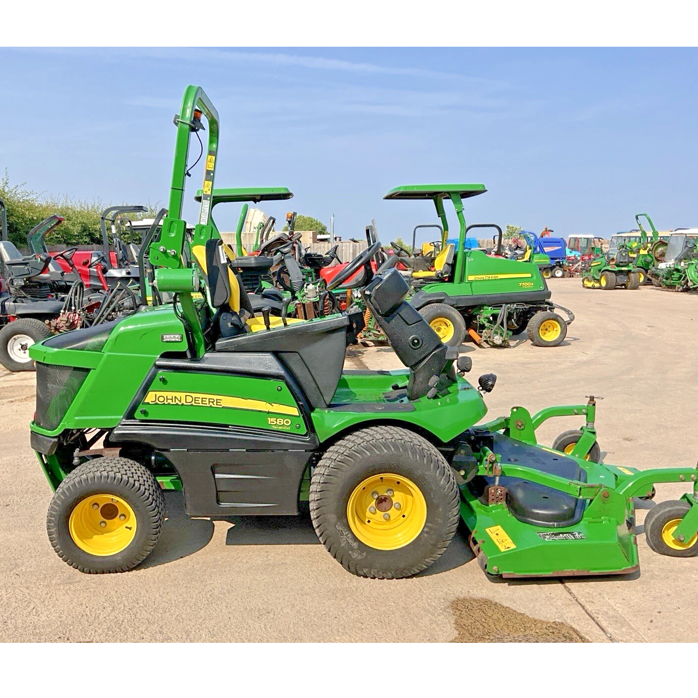 2018 JOHN DEERE 1580