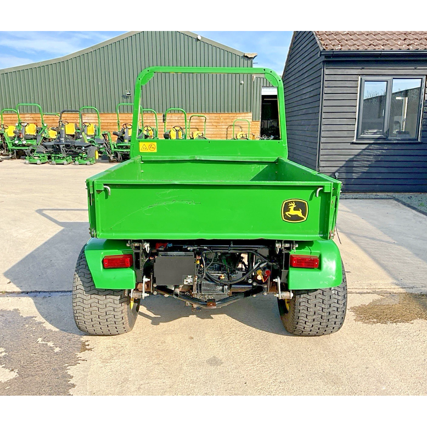 2018 JOHN DEERE PRO GATOR 2030A