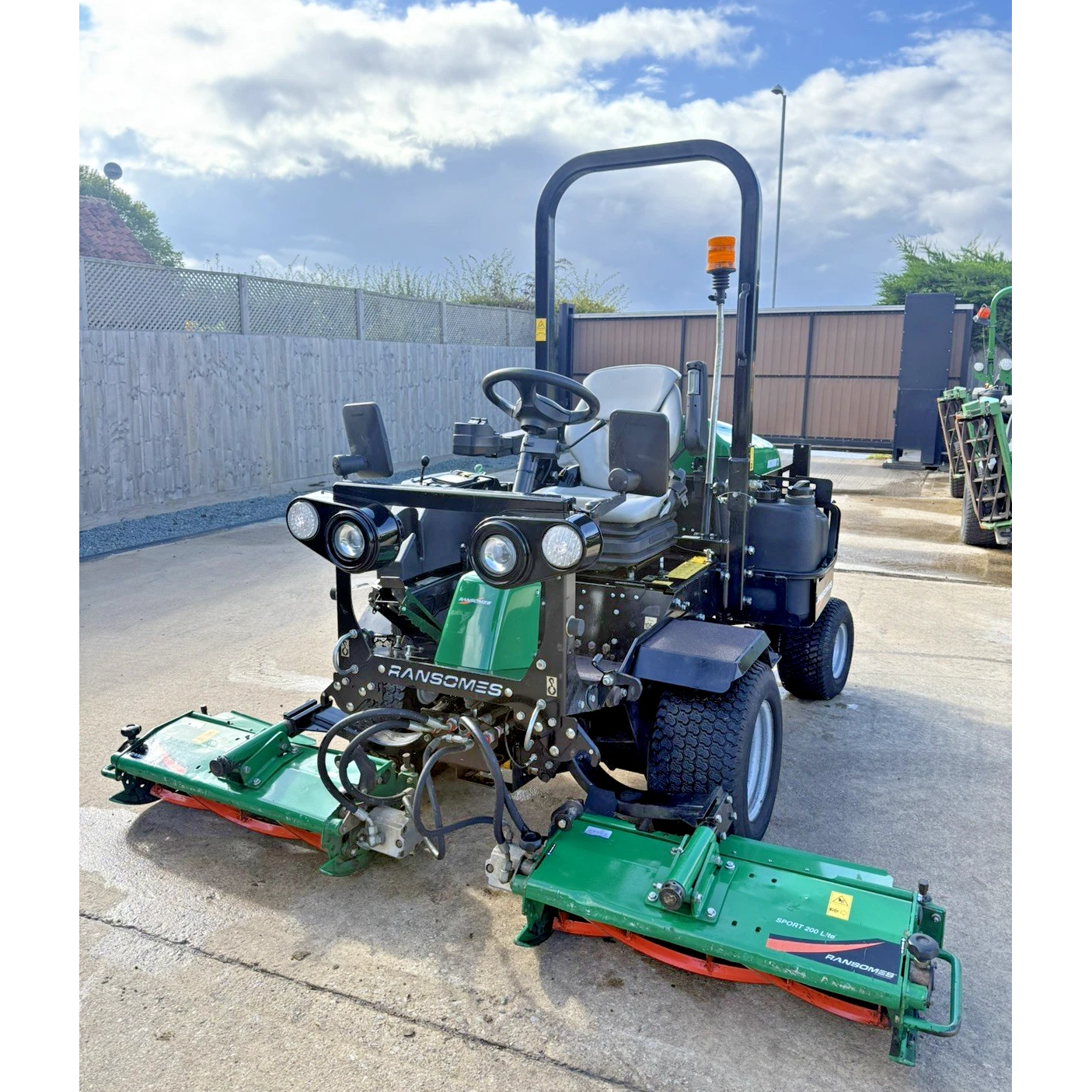 2018 RANSOMES HIGHWAY 3 2060