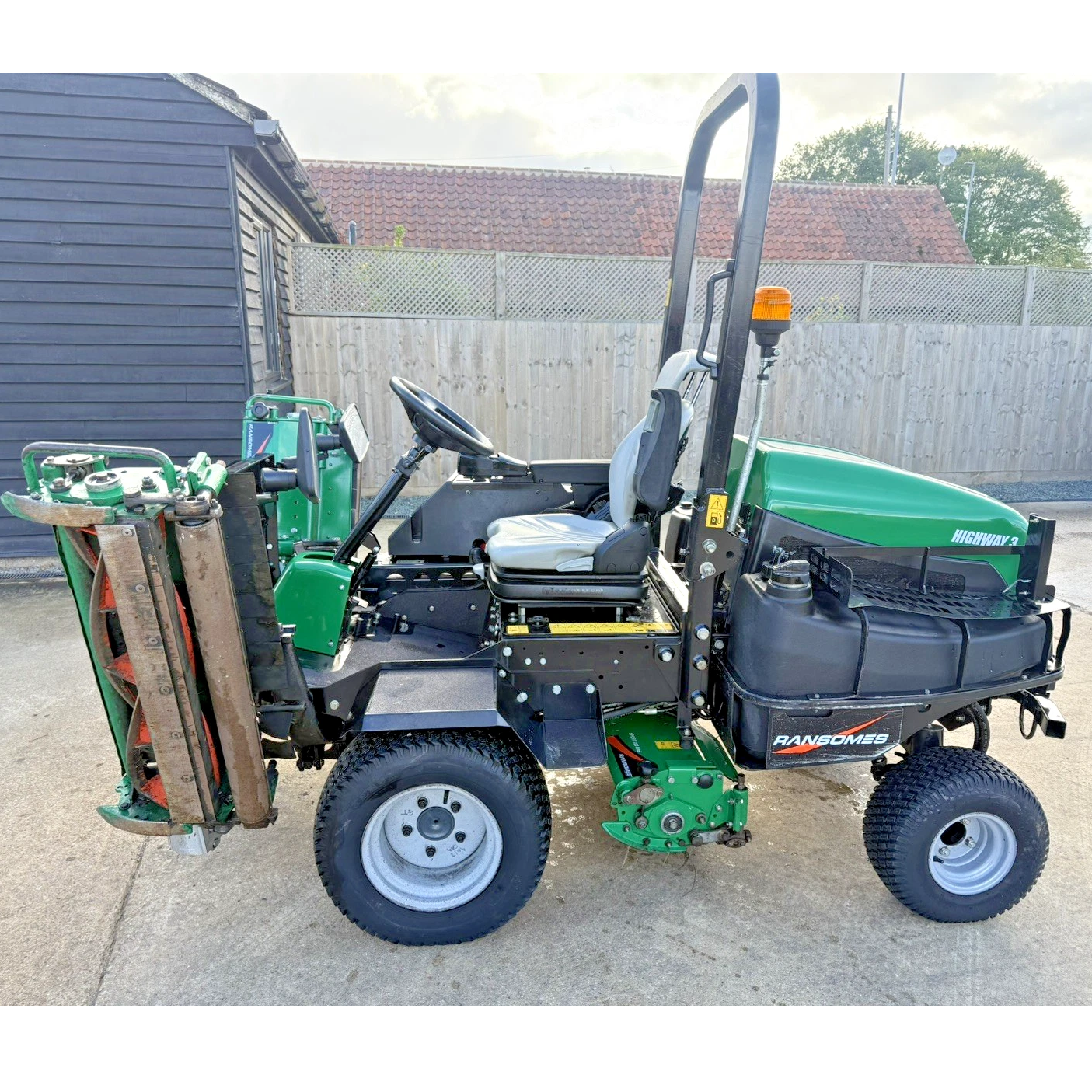 2018 RANSOMES HIGHWAY 3 1952
