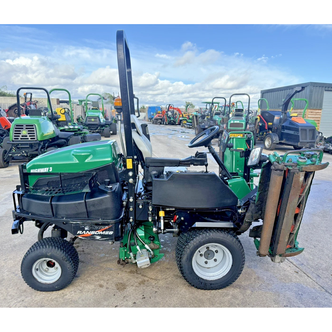 2018 RANSOMES HIGHWAY 3 1952