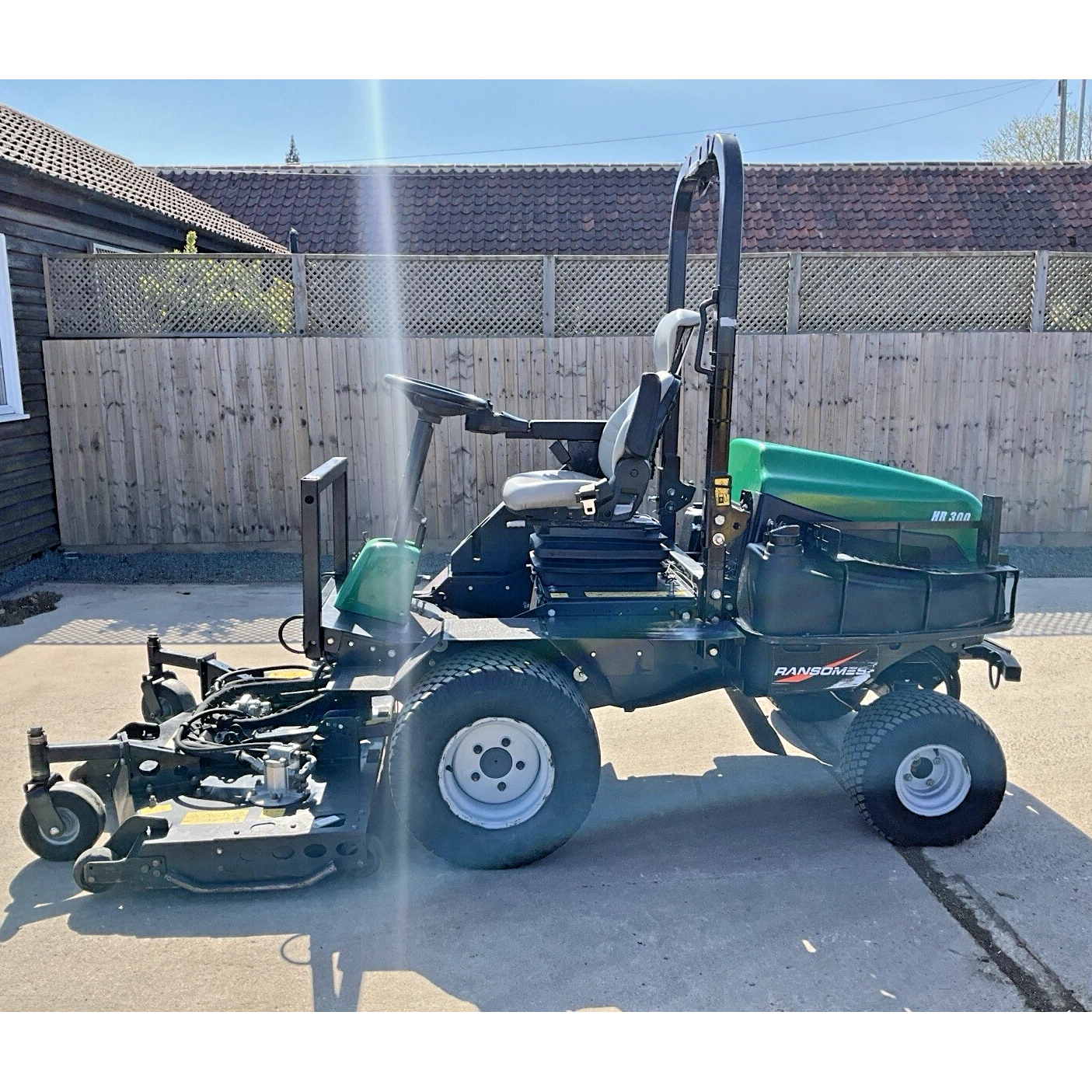 2018 RANSOMES HR300 2058