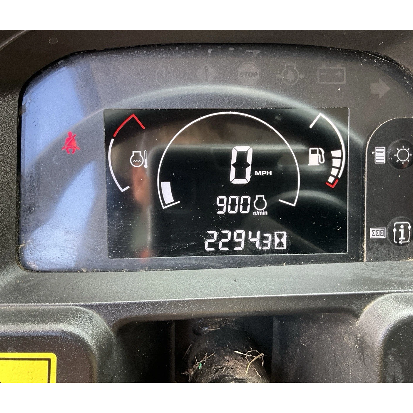 2018 ROAD LEGAL JOHN DEERE 865M