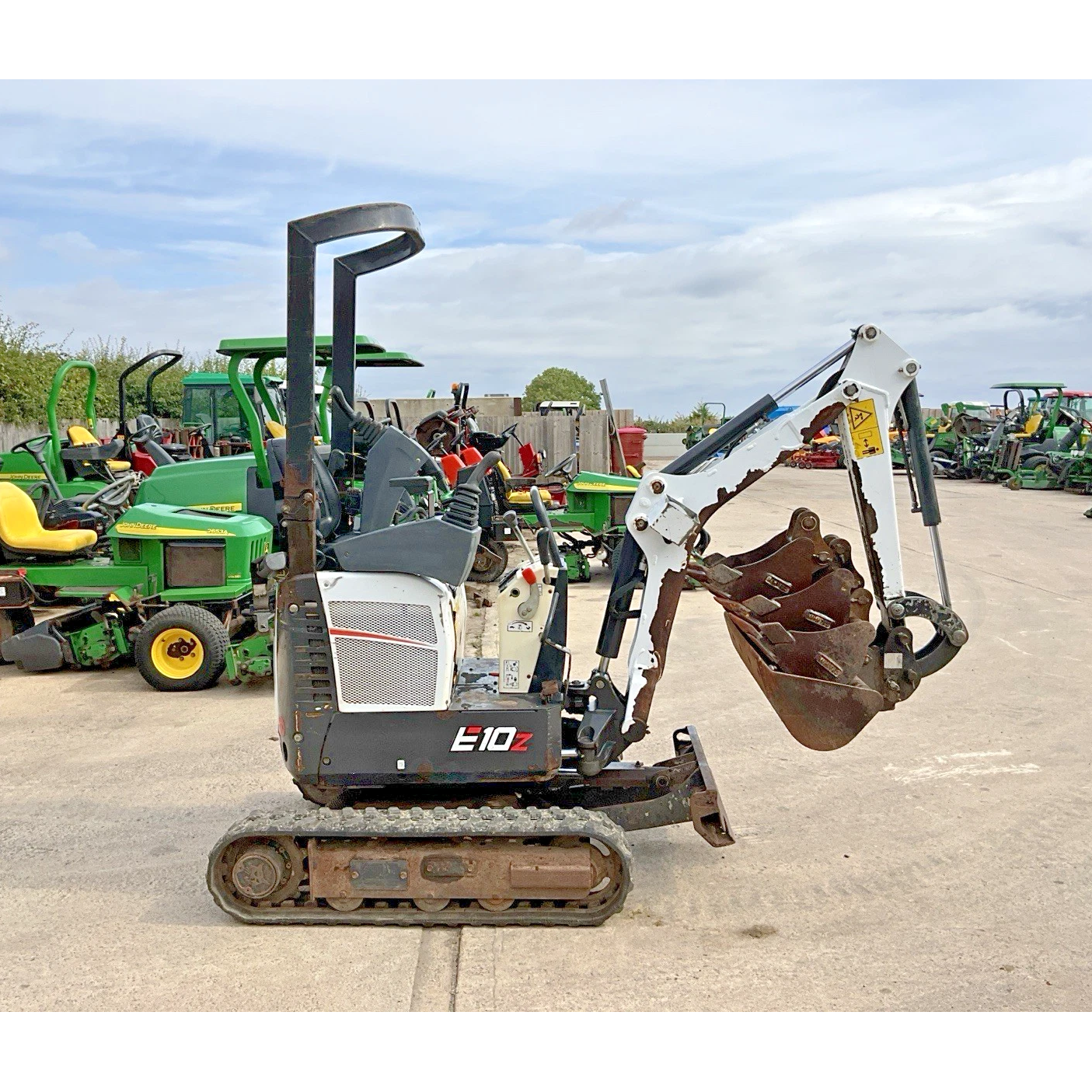 2019 BOBCAT E10Z