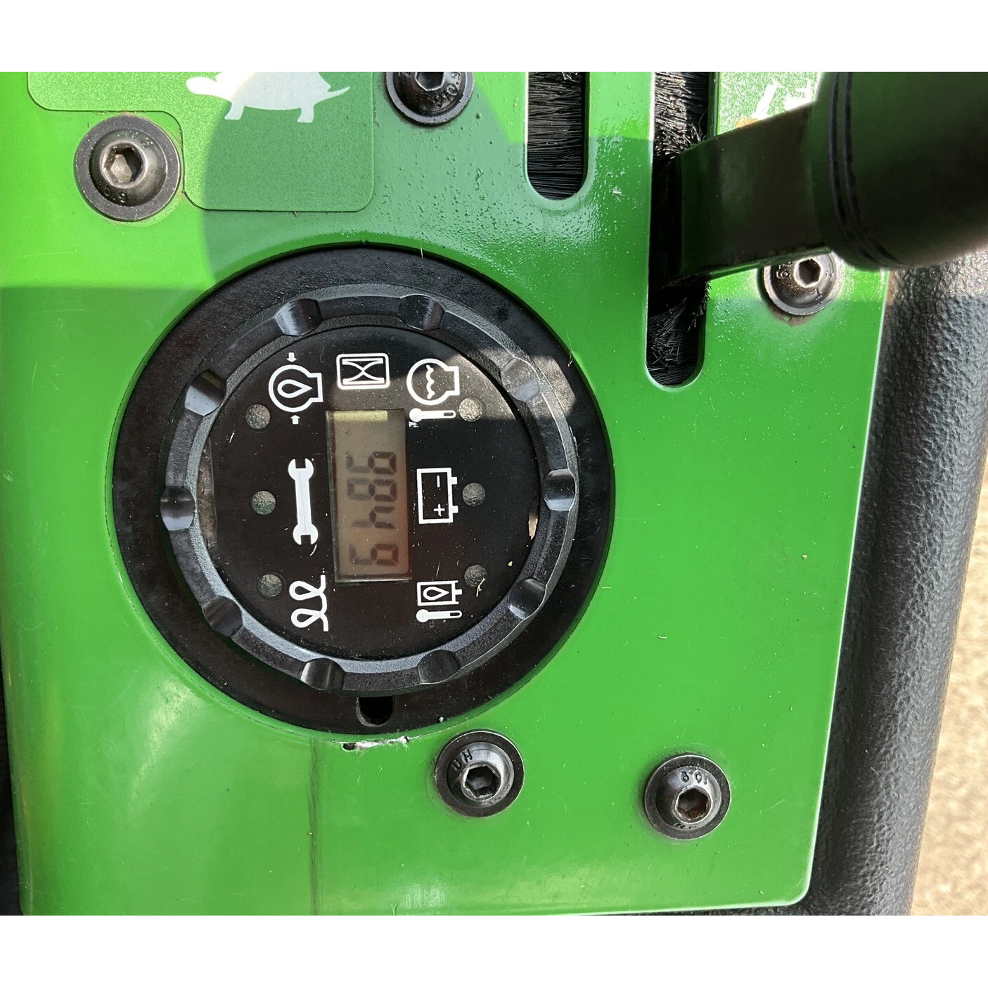 2019 JOHN DEERE 1580