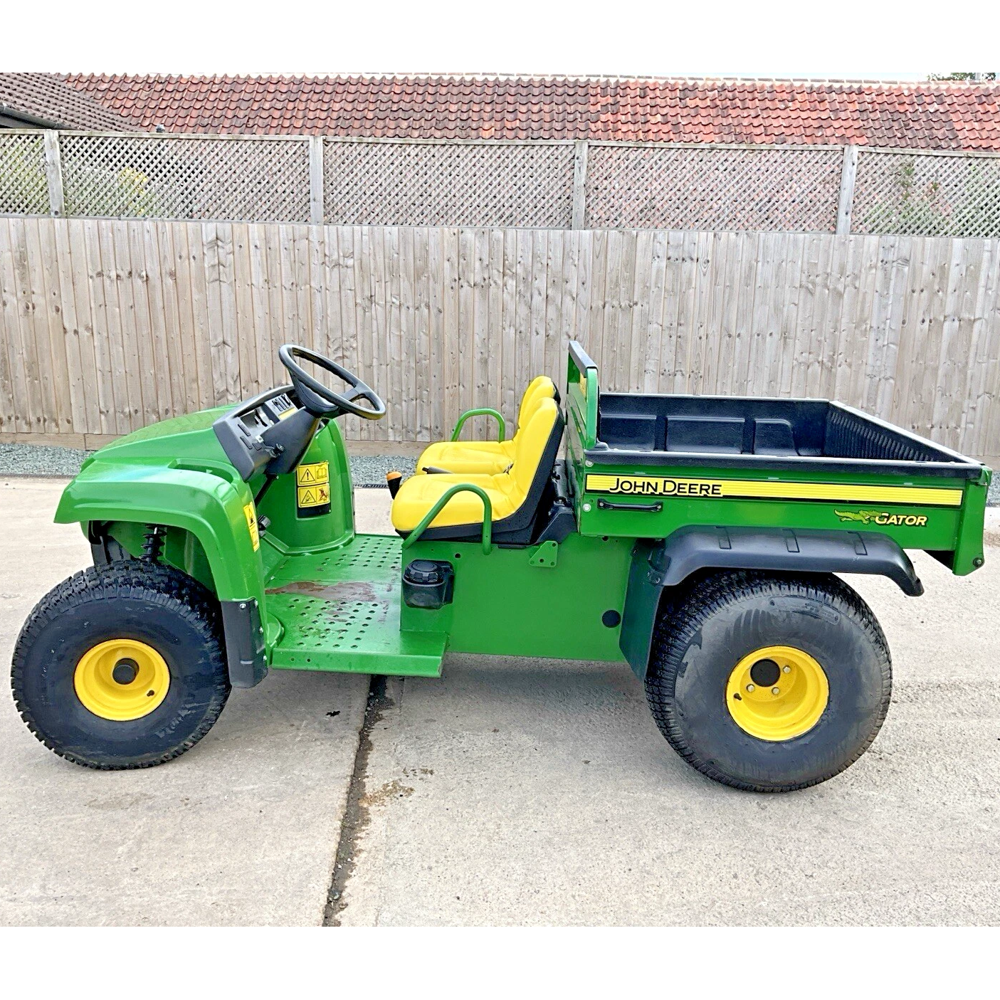 2019 JOHN DEERE 4X2 1683