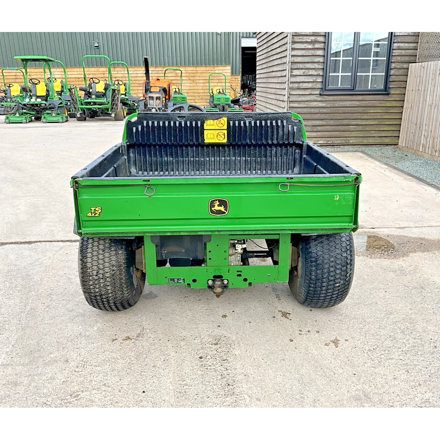 2019 JOHN DEERE 4X2 1683