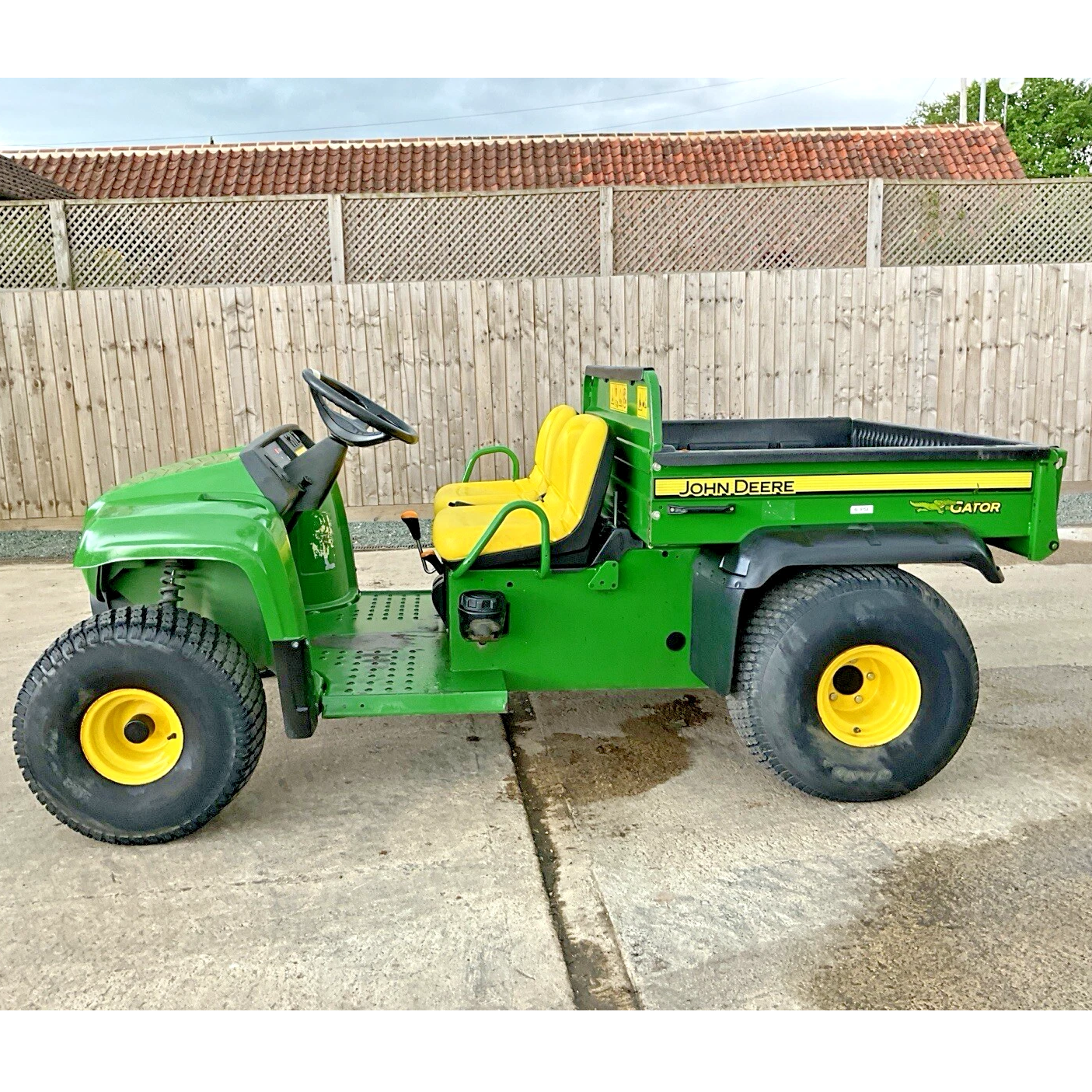 2019 JOHN DEERE 4X2 1952