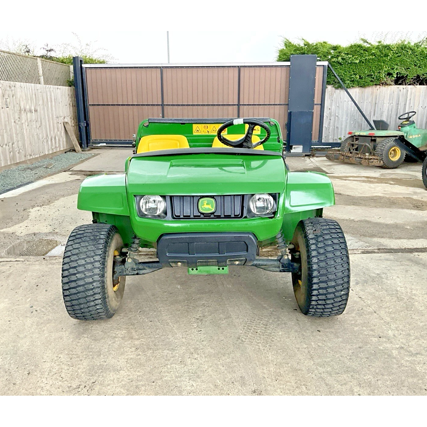 2019 JOHN DEERE 4X2 1952