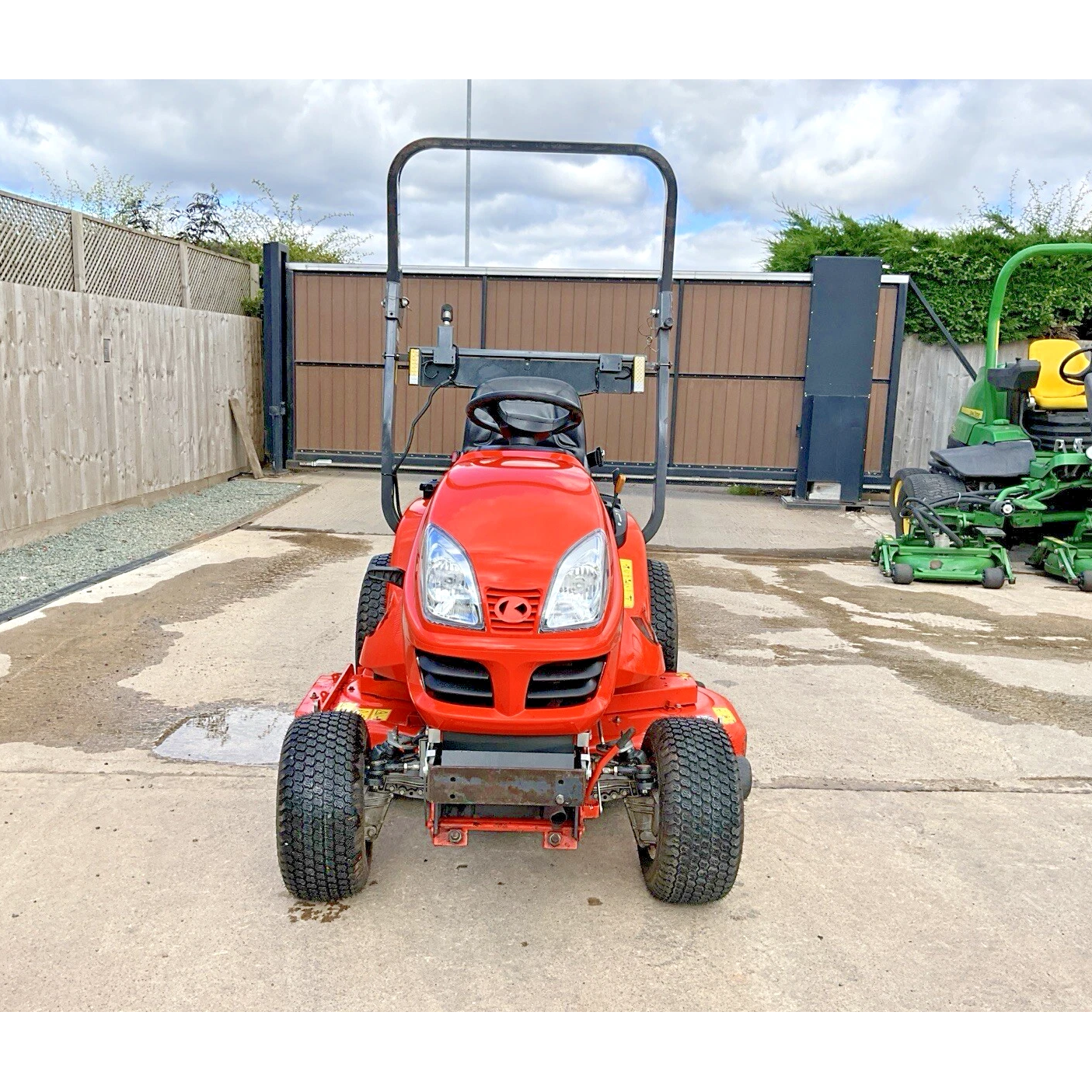 2019 KUBOTA GR2120