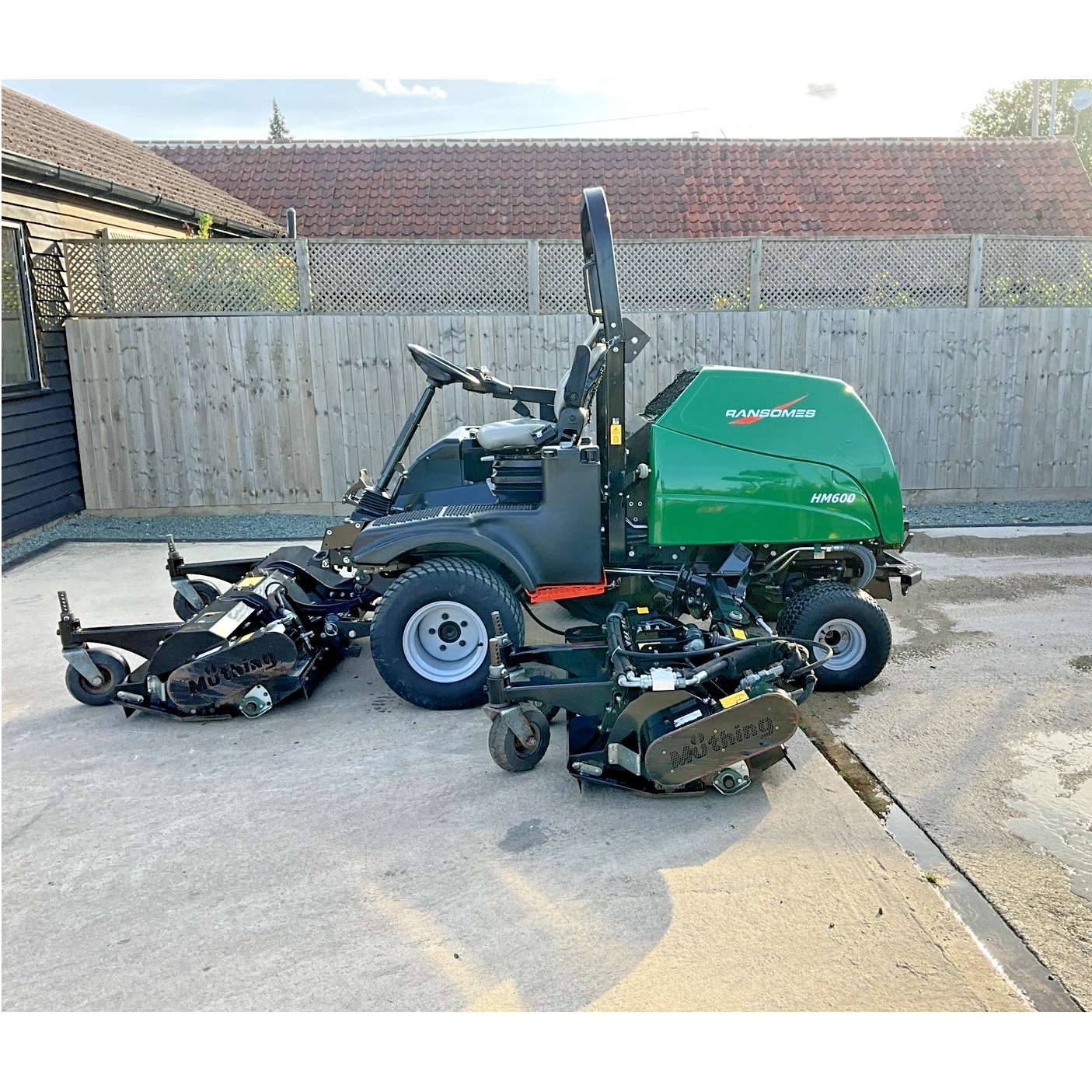 2019 RANSOMES HM600 