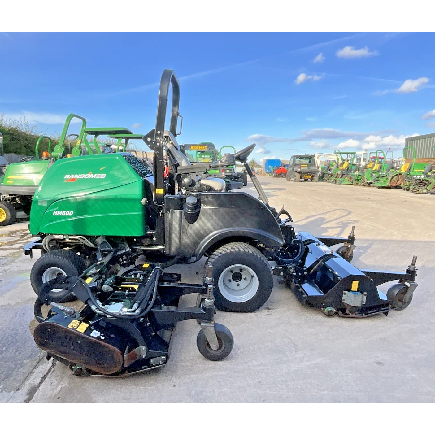 2019 RANSOMES HM600