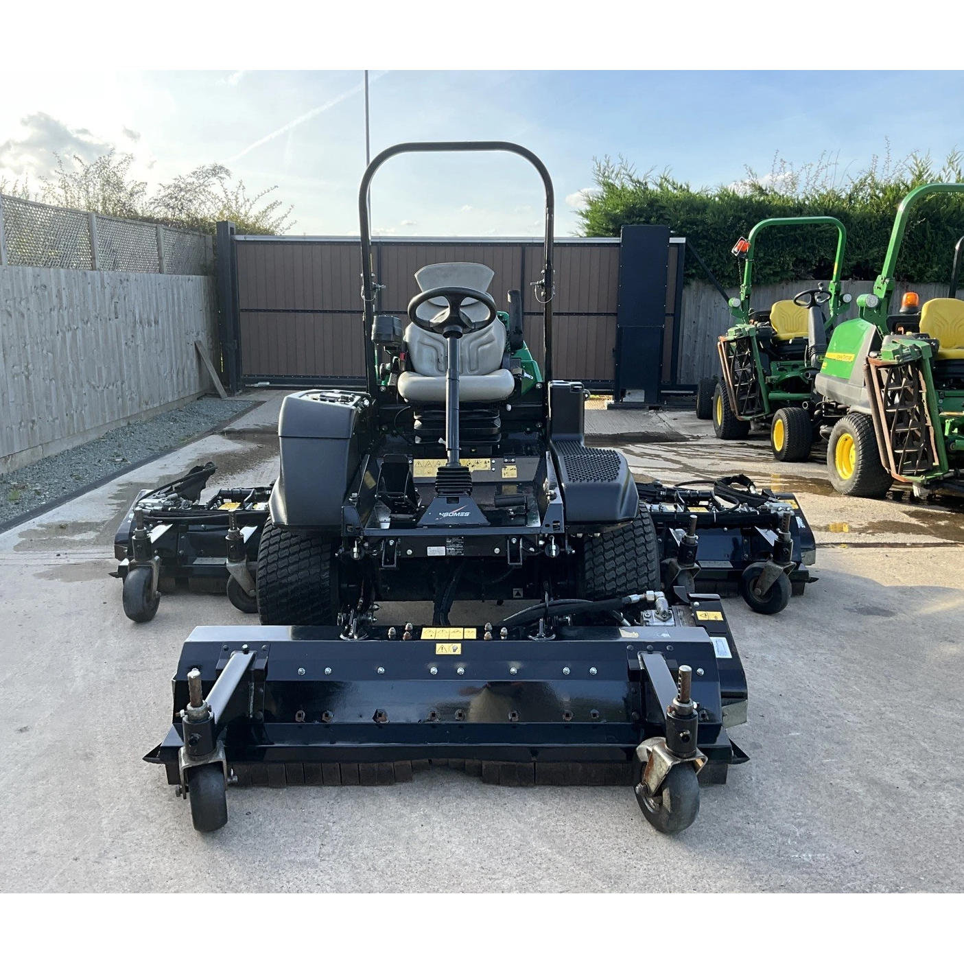 2019 RANSOMES HM600