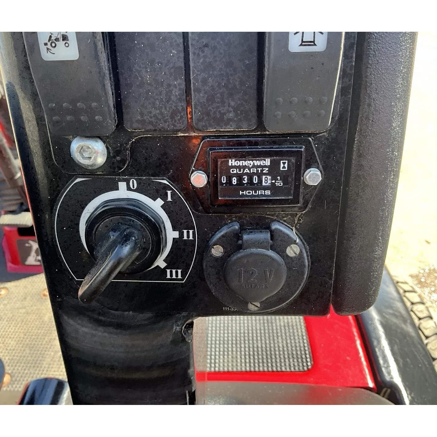 2019 TORO LT3340 831