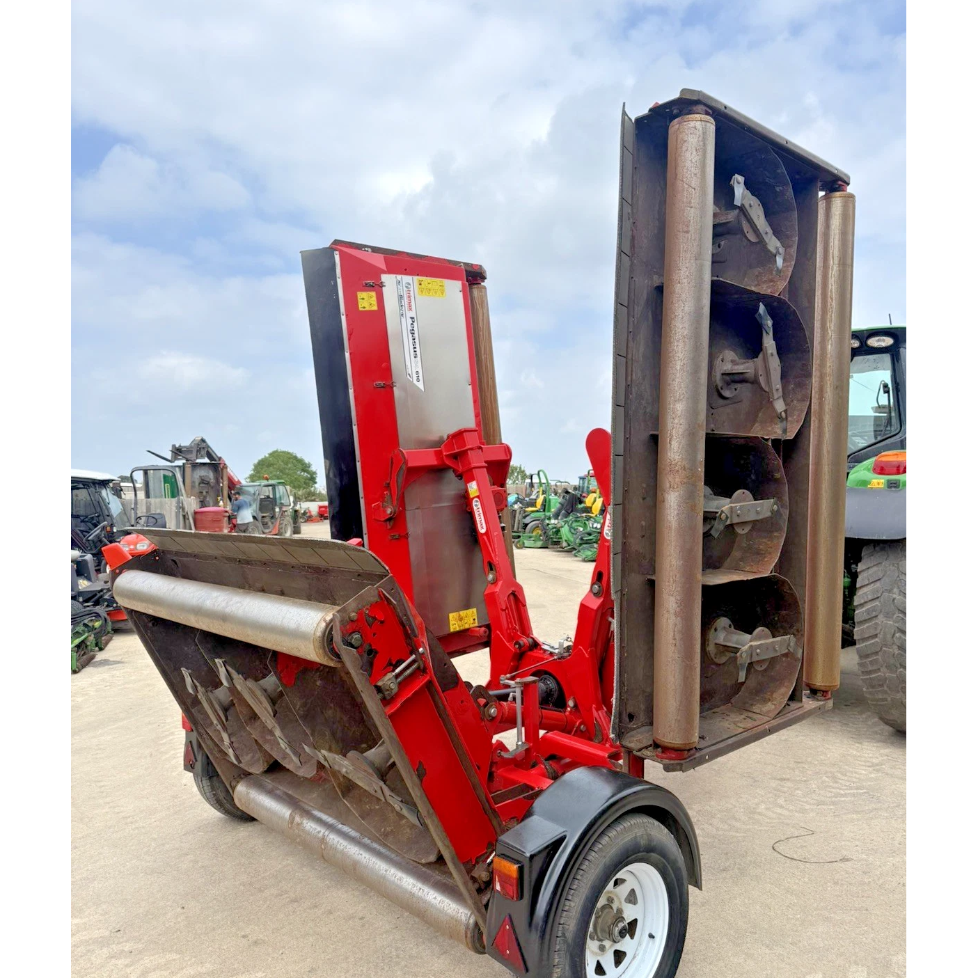 2019 TRIMAX PEGASUS 610 S4