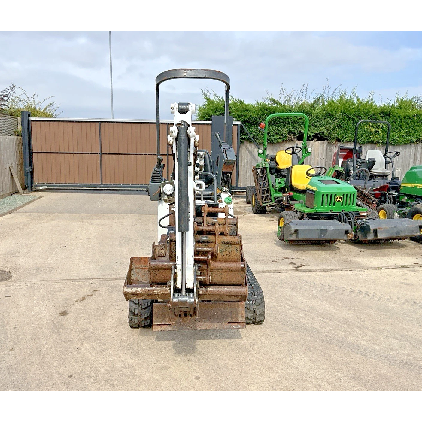 2020 BOBCAT E10Z