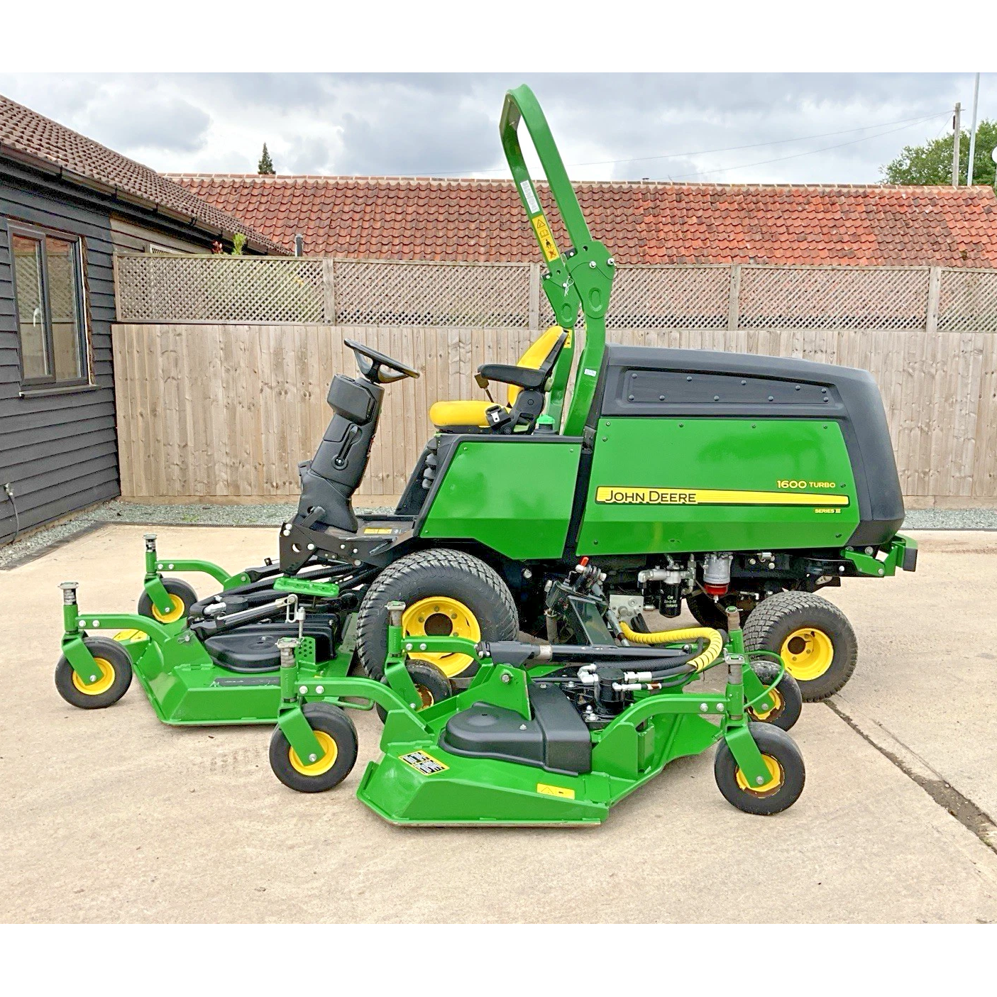 2020 JOHN DEERE 1600 T - SERIES 3
