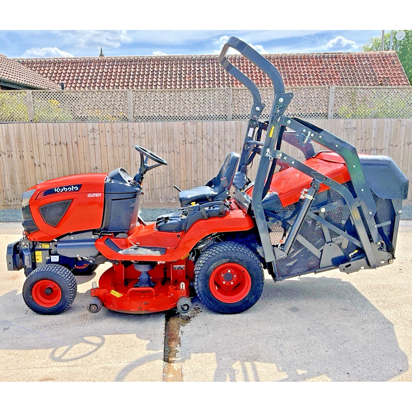 2020 KUBOTA G261