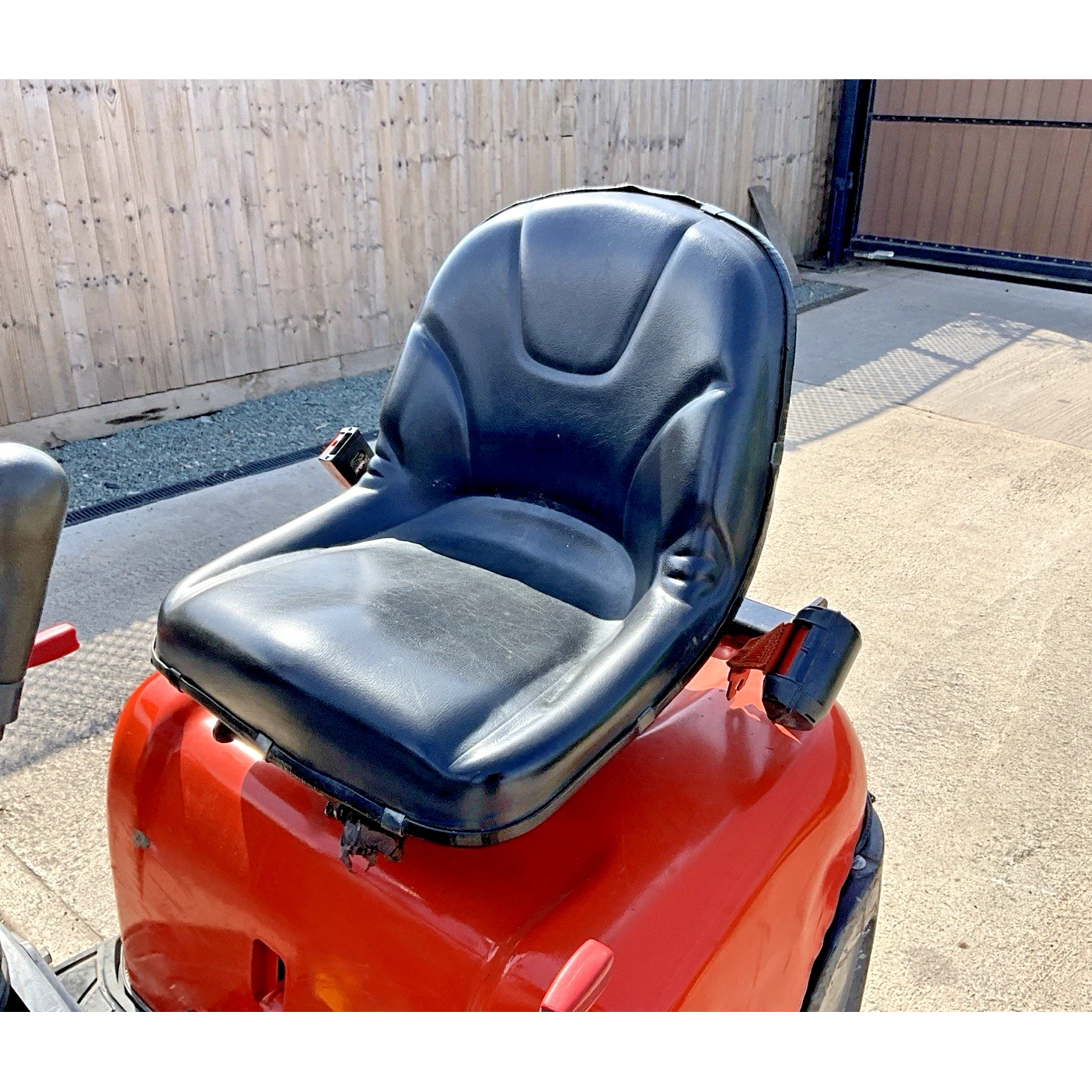 2020 KUBOTA K008-3