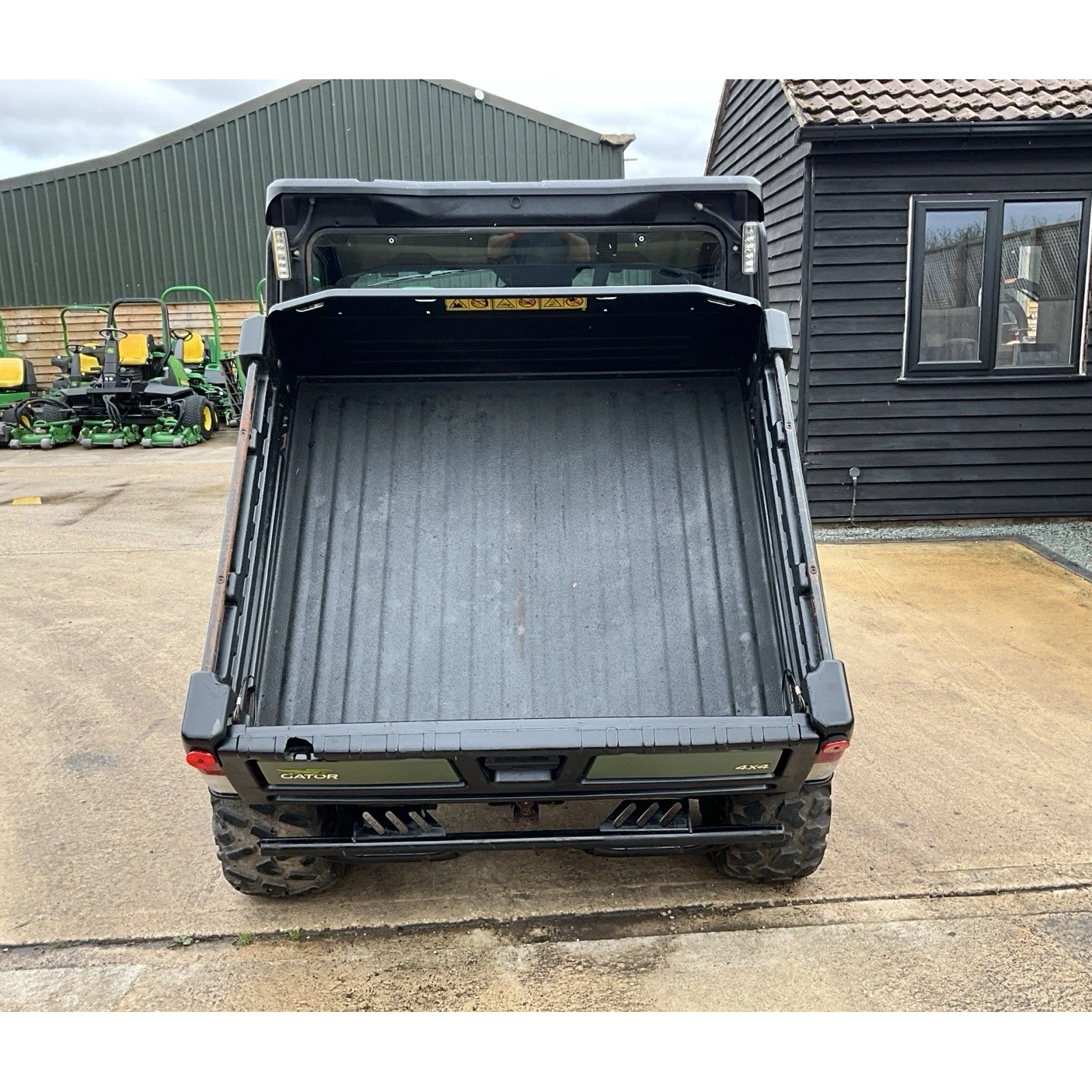 2021 ROAD LEGAL JOHN DEERE 865M