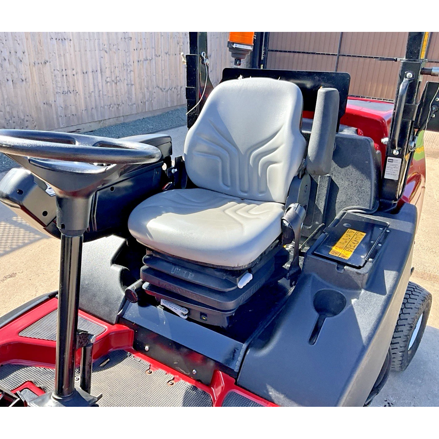 2022 TORO LT3340 1700