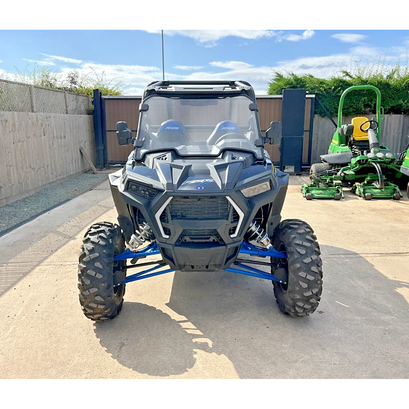 2023 (73) POLARIS RZR 1000