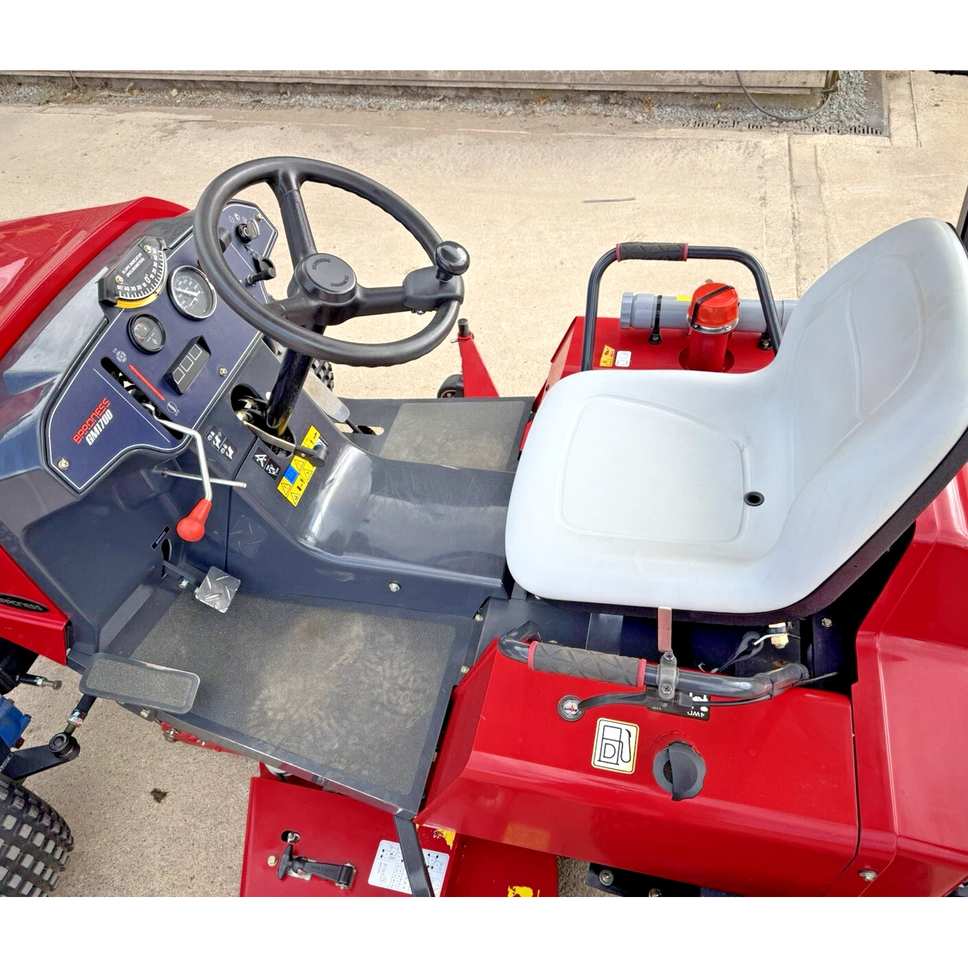 2023 BARONESS GM1700