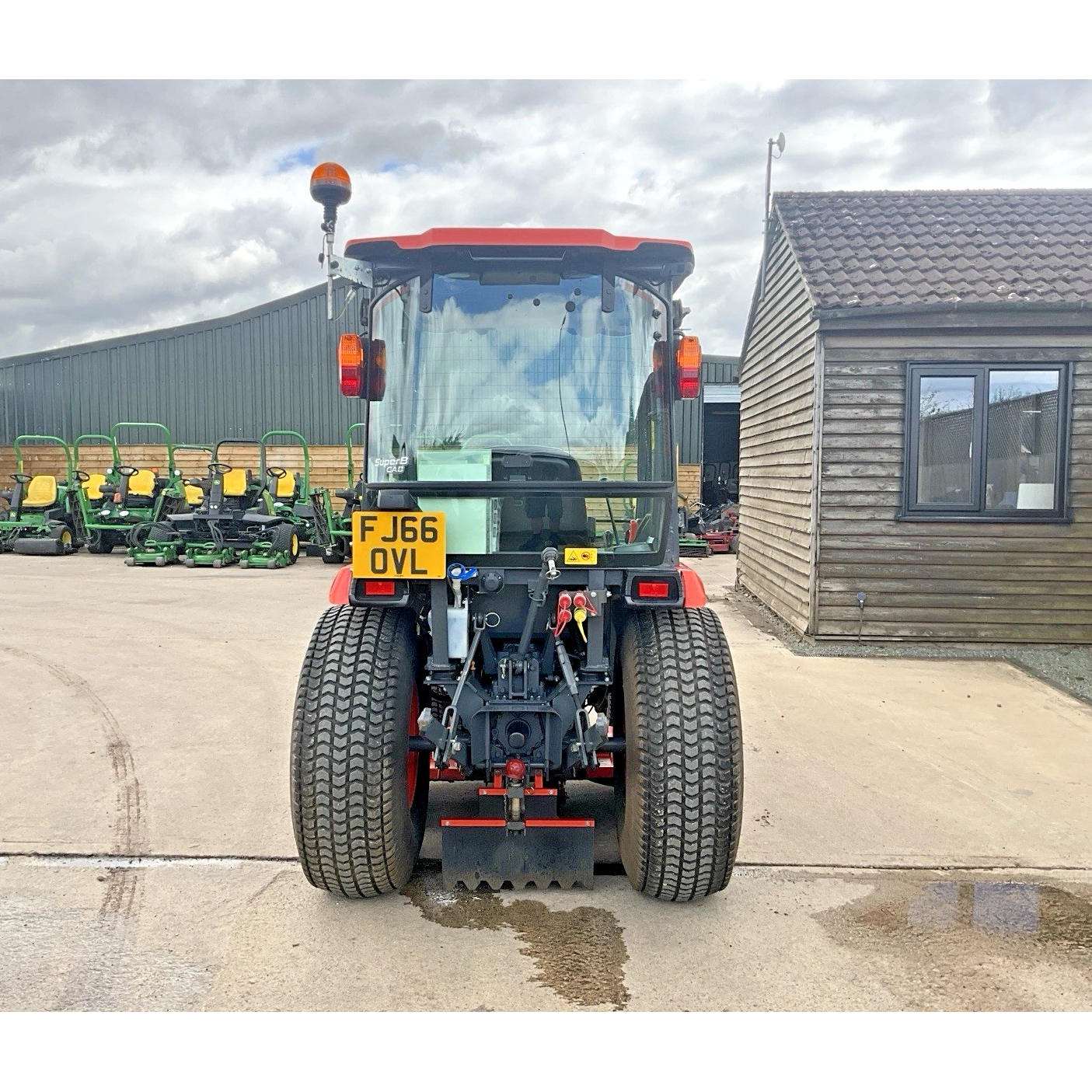 KUBOTA B3130