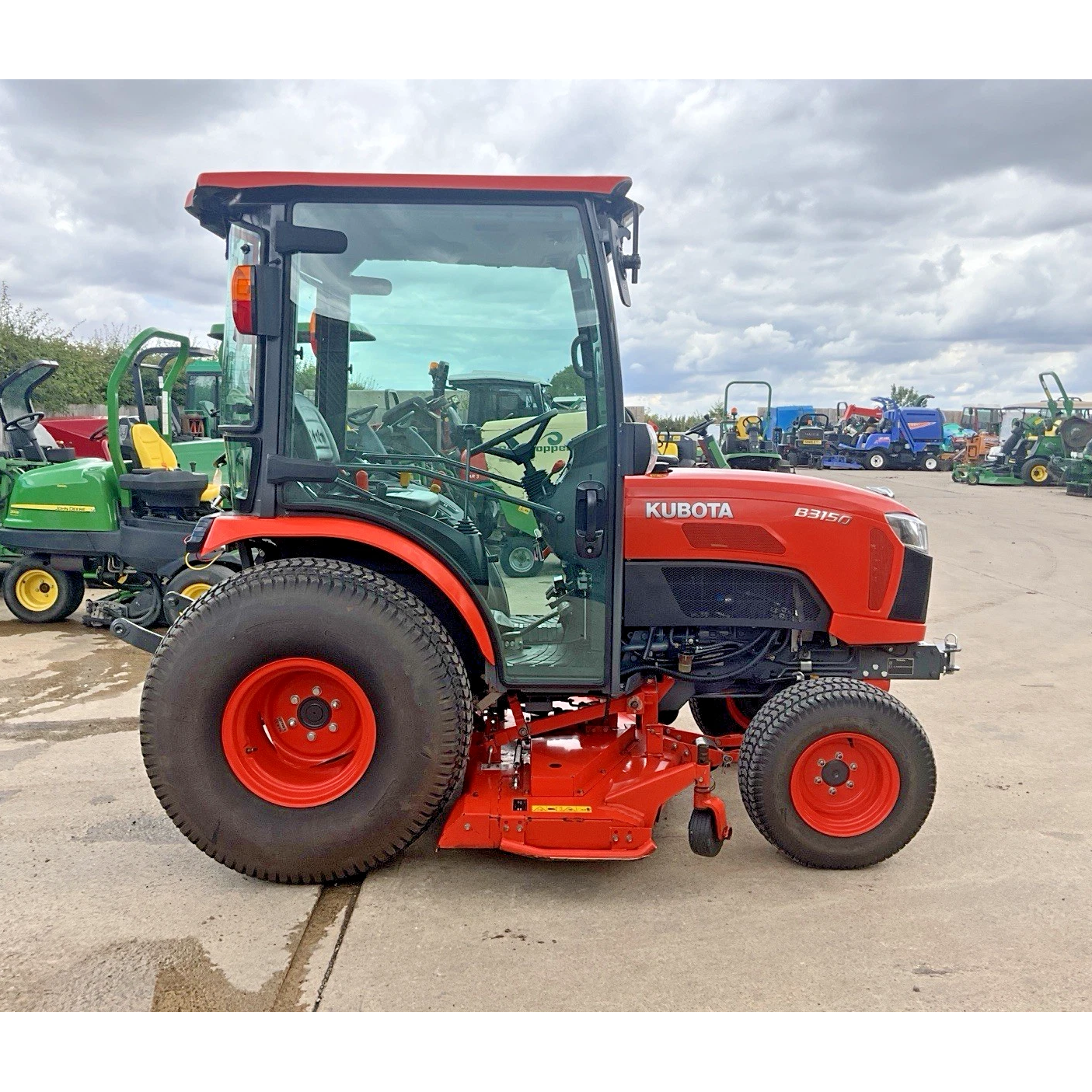 KUBOTA B3130
