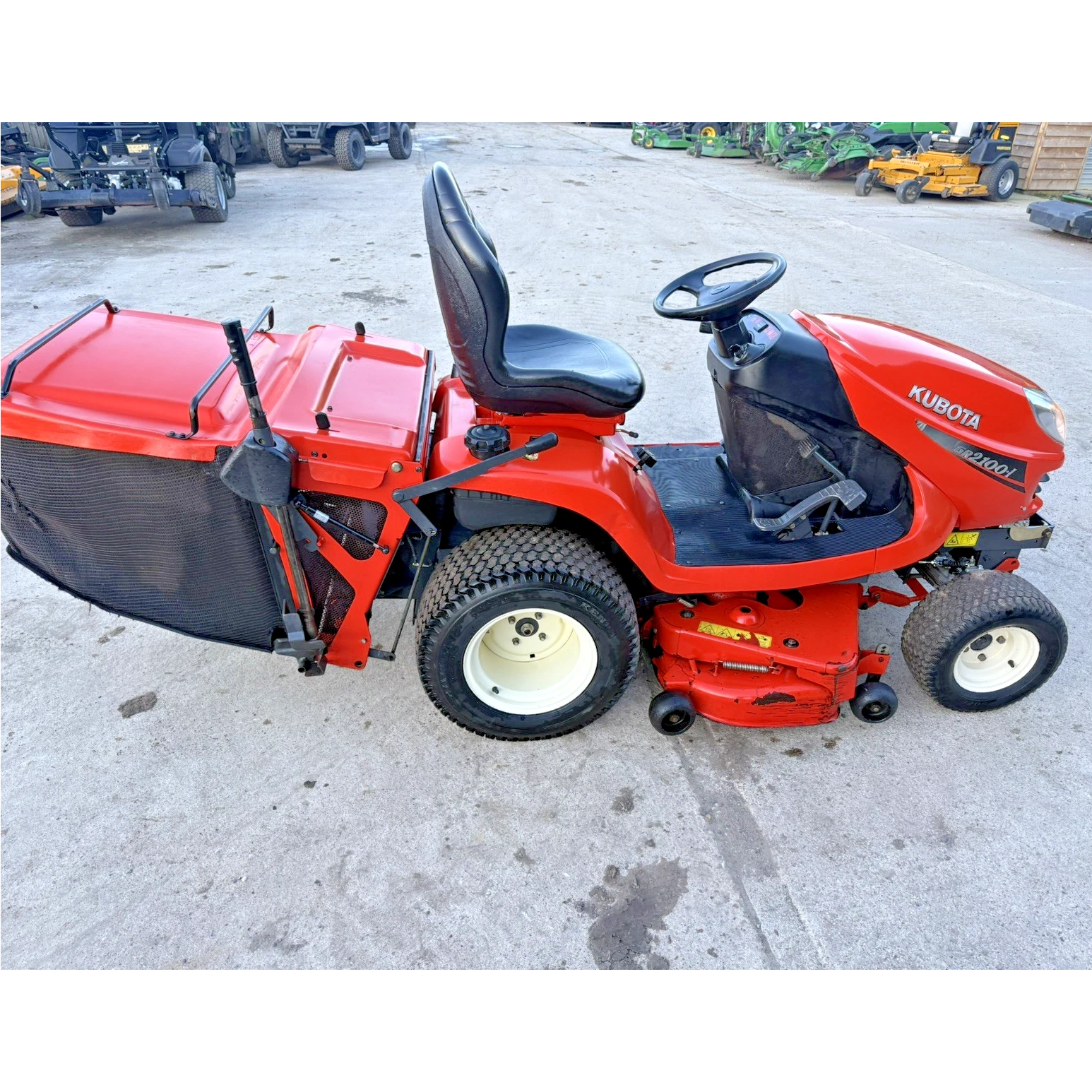 KUBOTA GR2100