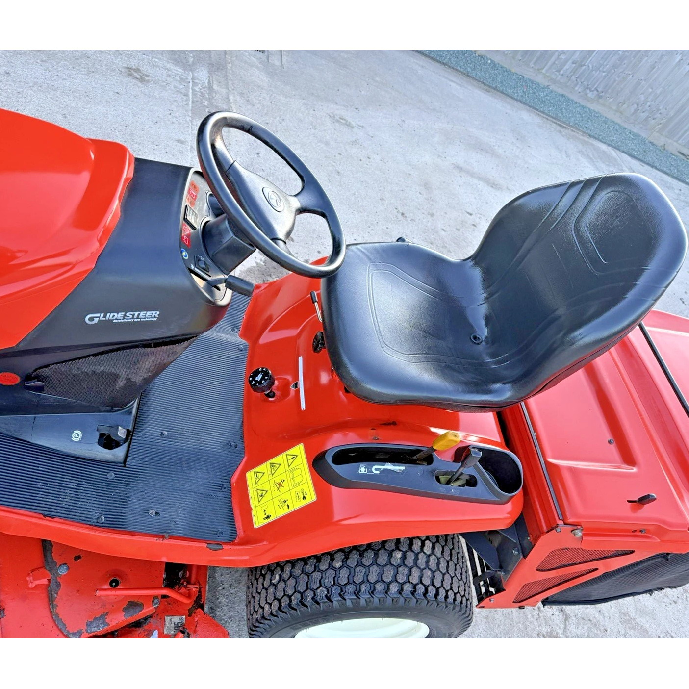 KUBOTA GR2100