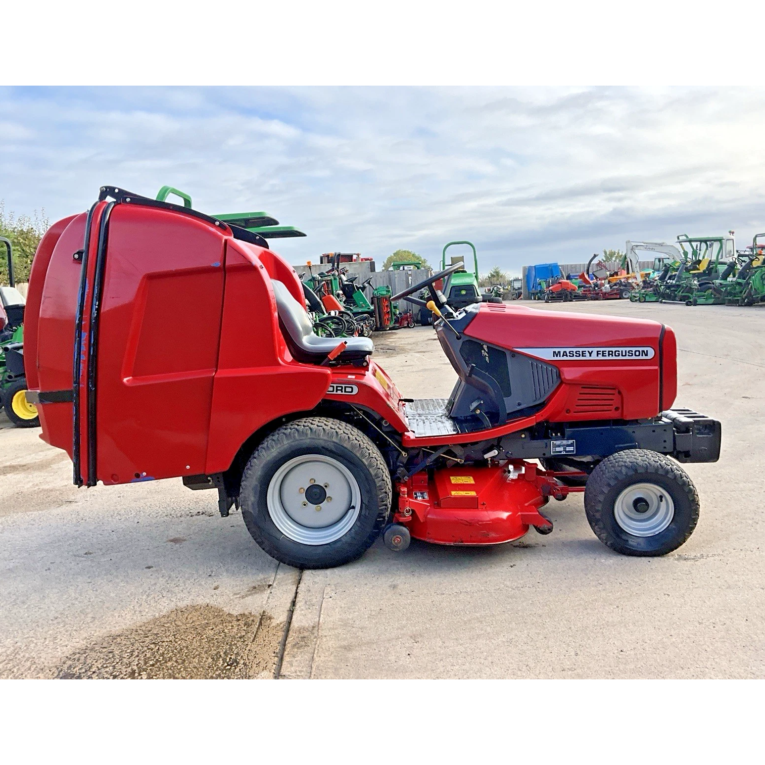 MASSEY FERGUSON MF220RD