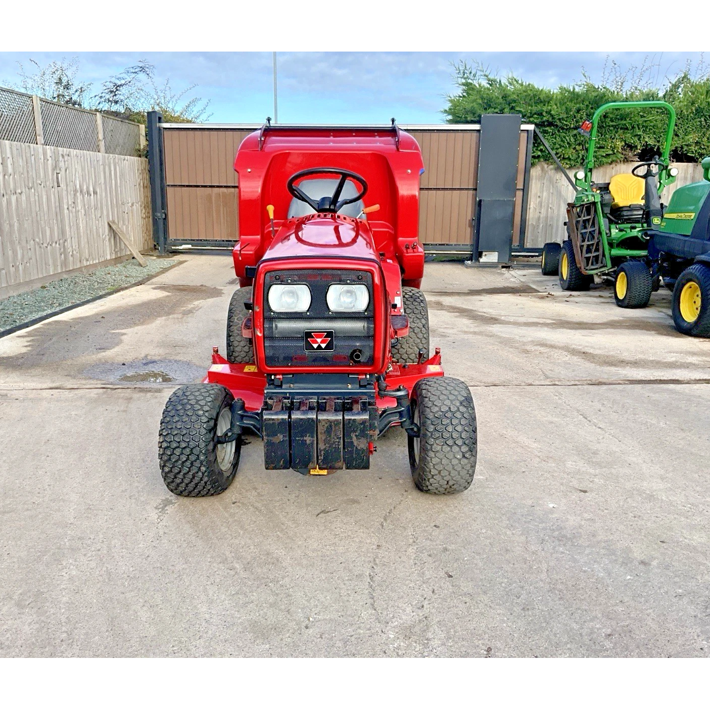 MASSEY FERGUSON MF220RD