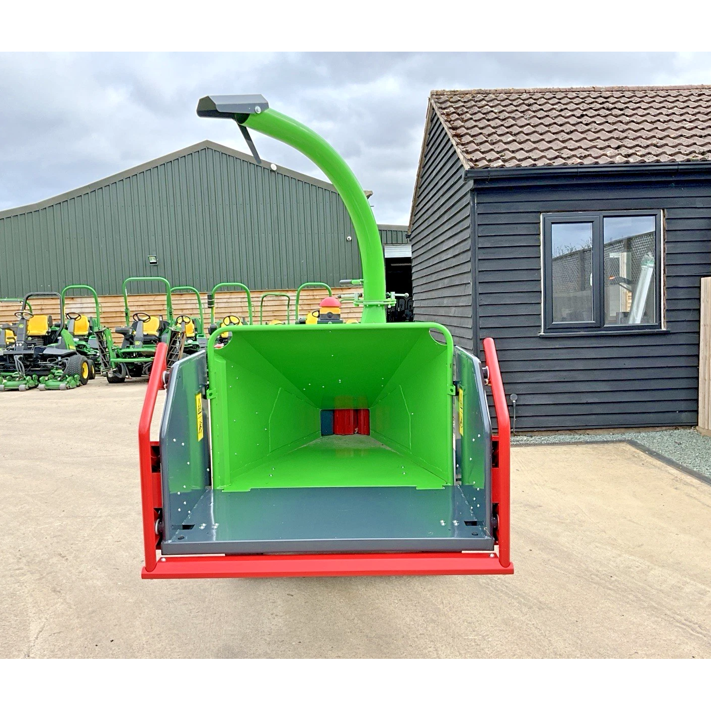 SHOP SOILED GREENMECH ARBORIST 130