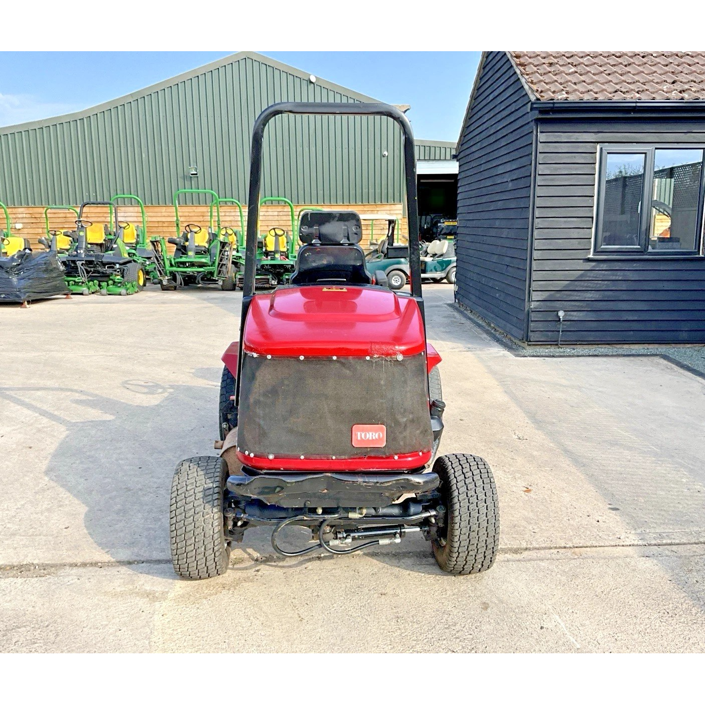TORO GROUNDSMASTER 3000D