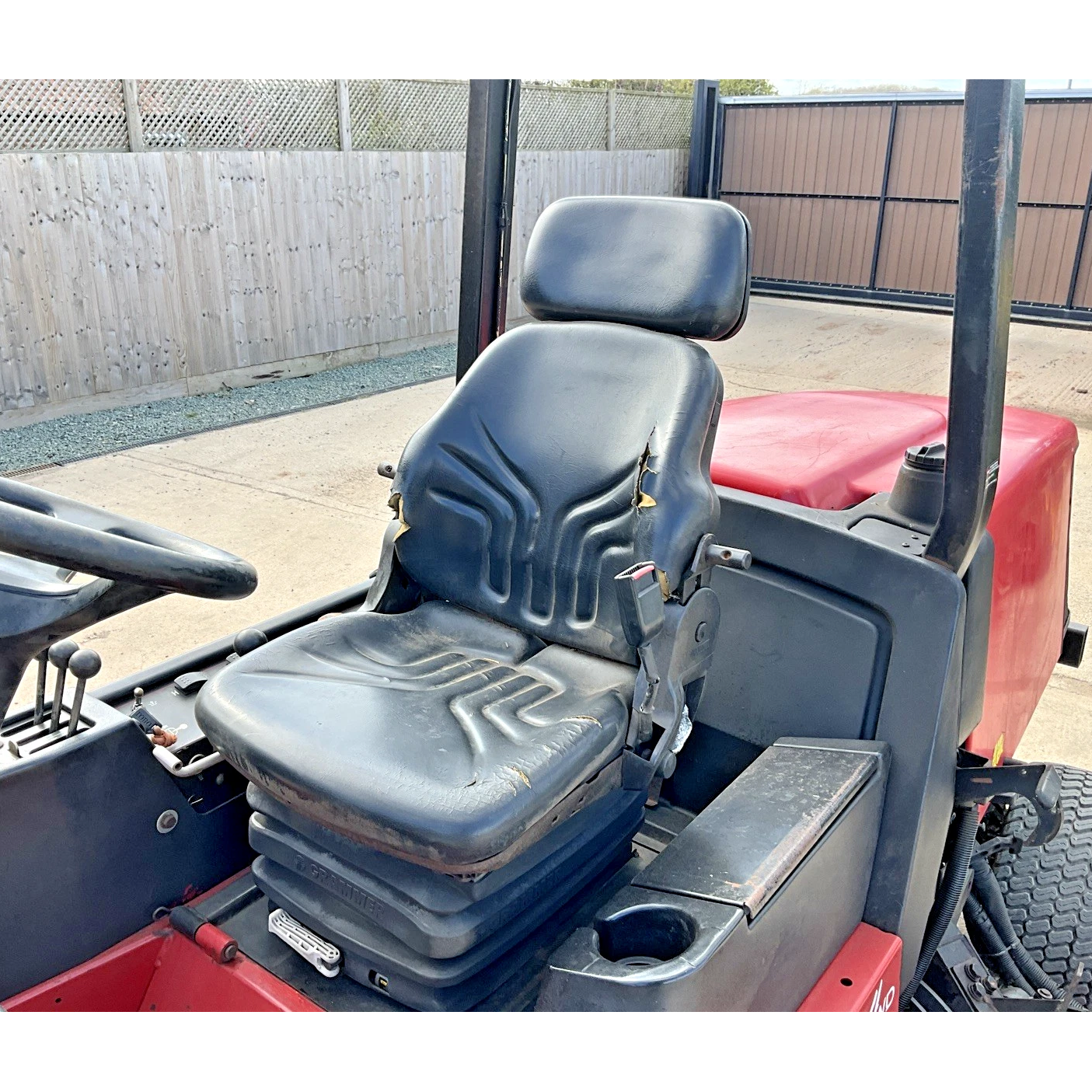 TORO GROUNDSMASTER 4000-D