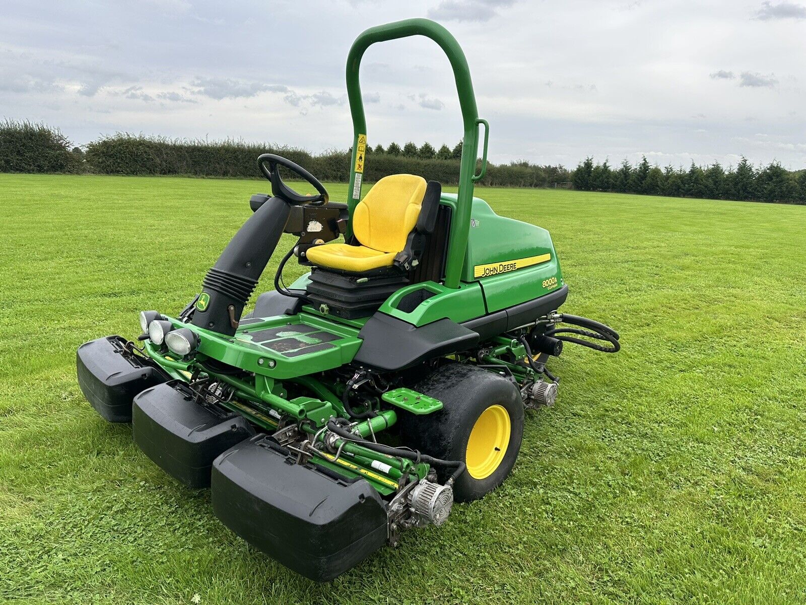 2015 JOHN DEERE 8000A HYBRID 5 GANG CYLINDER RIDE SIT ON LAWN MOWER TRACTOR 1