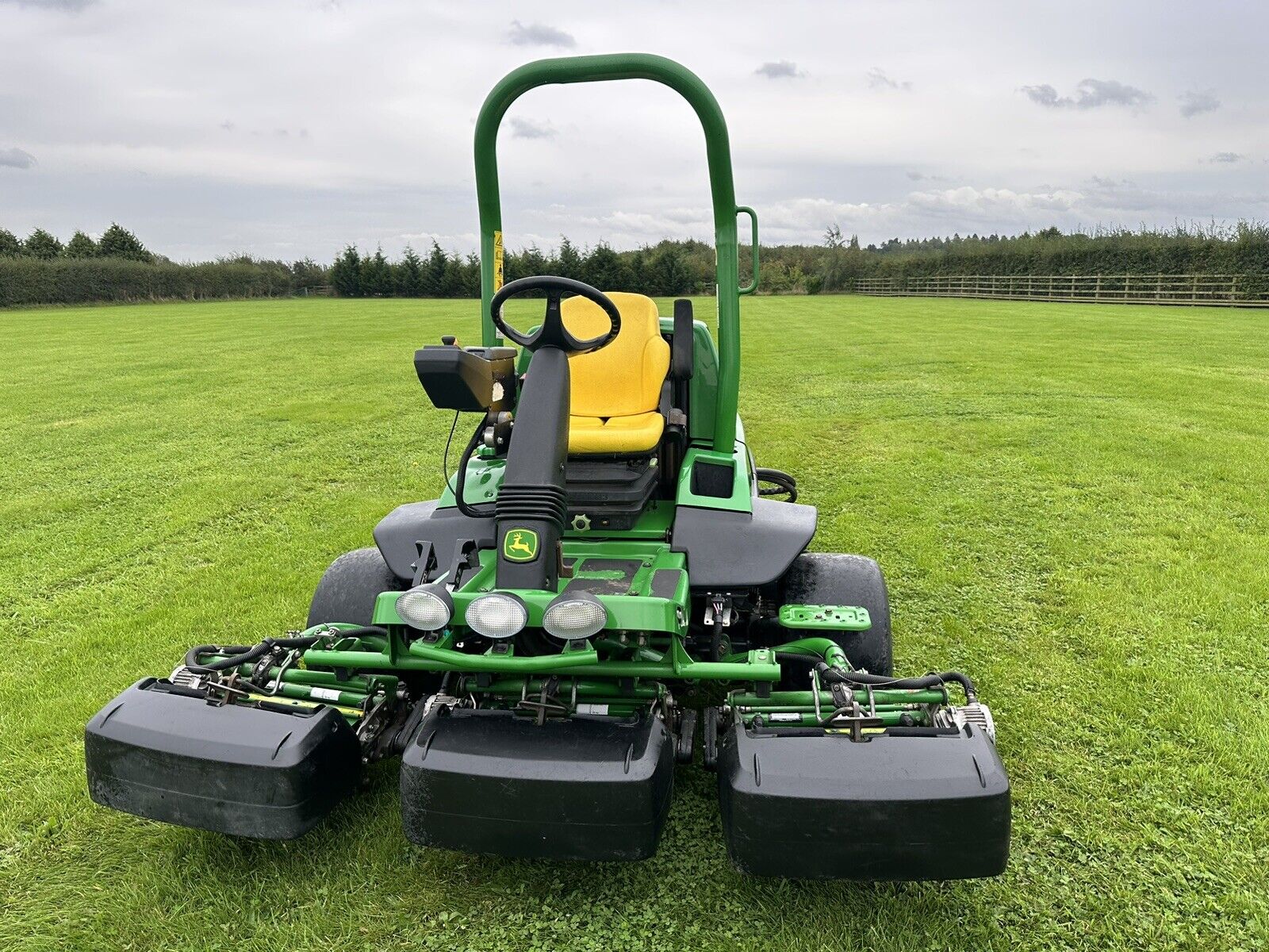 2015 JOHN DEERE 8000A HYBRID 5 GANG CYLINDER RIDE SIT ON LAWN MOWER TRACTOR 2