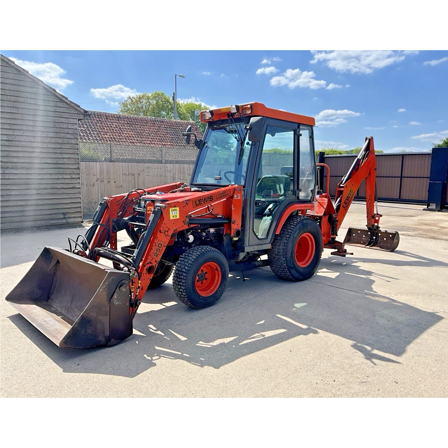 2005 KUBOTA B2410 DIESEL COMPACT TRACTOR WITH LOADER BUCKET & BACKHOE EXCAVATOR
