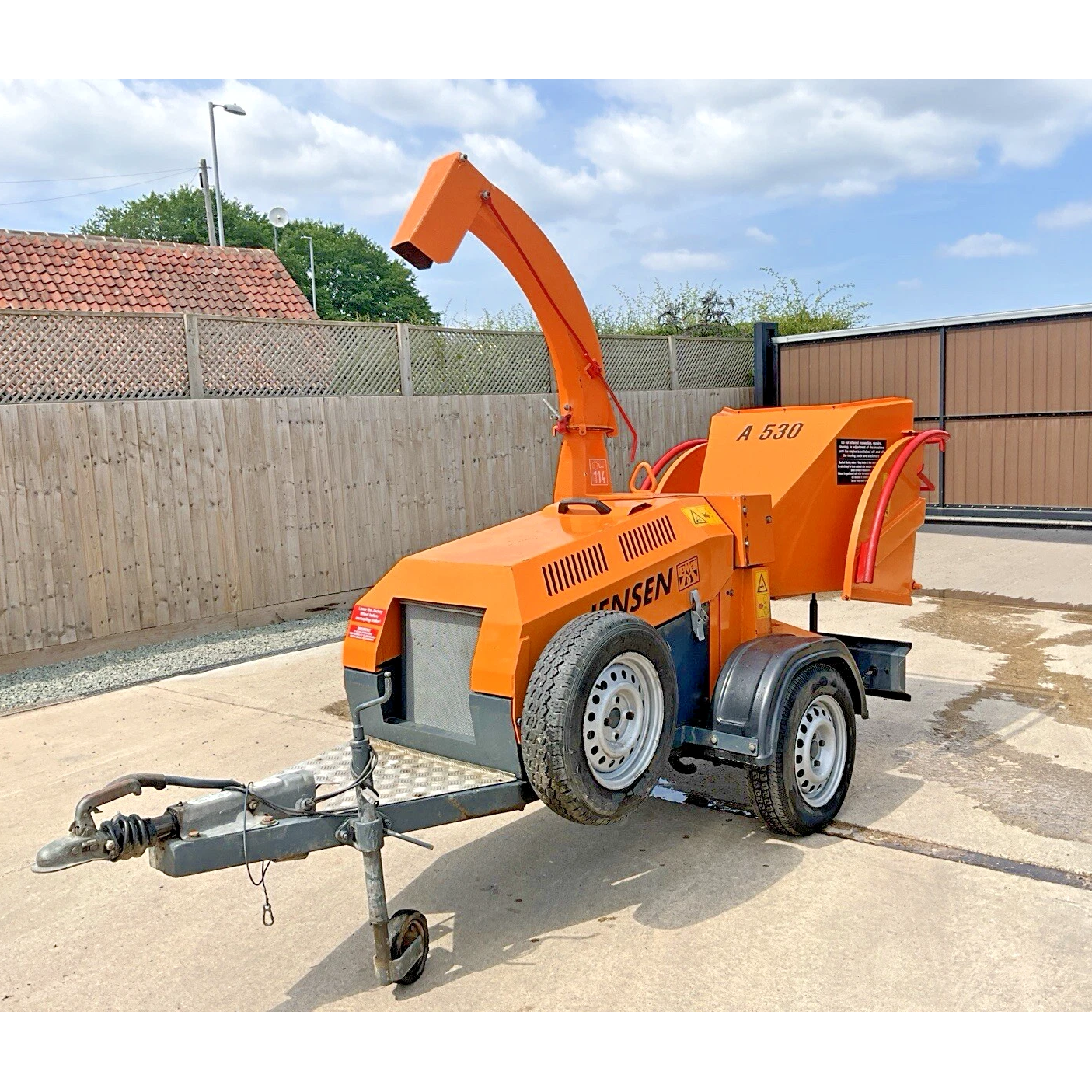 2008 JENSEN A530 FAST TOW 6 INCH DIESEL WOODCHIPPER