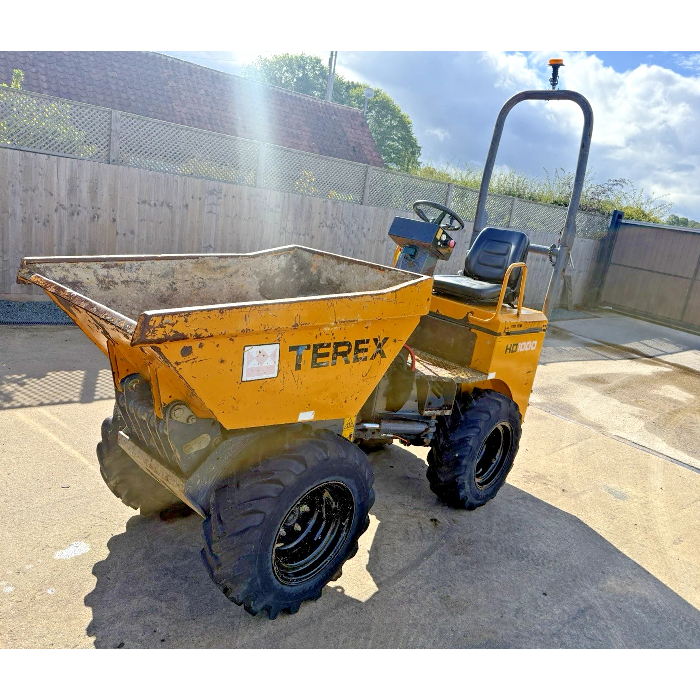 2011 BENFORD TEREX HD1000 1 TON HIGH TIP DUMPER