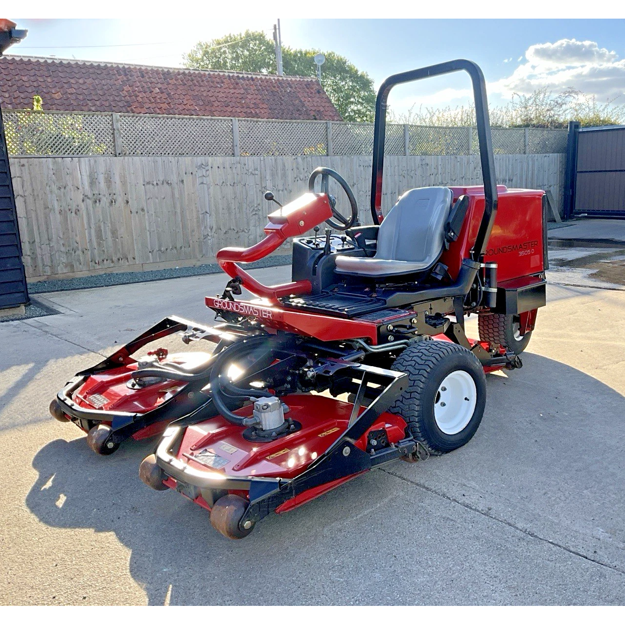2011 TORO GROUNDMASTER 3505-D