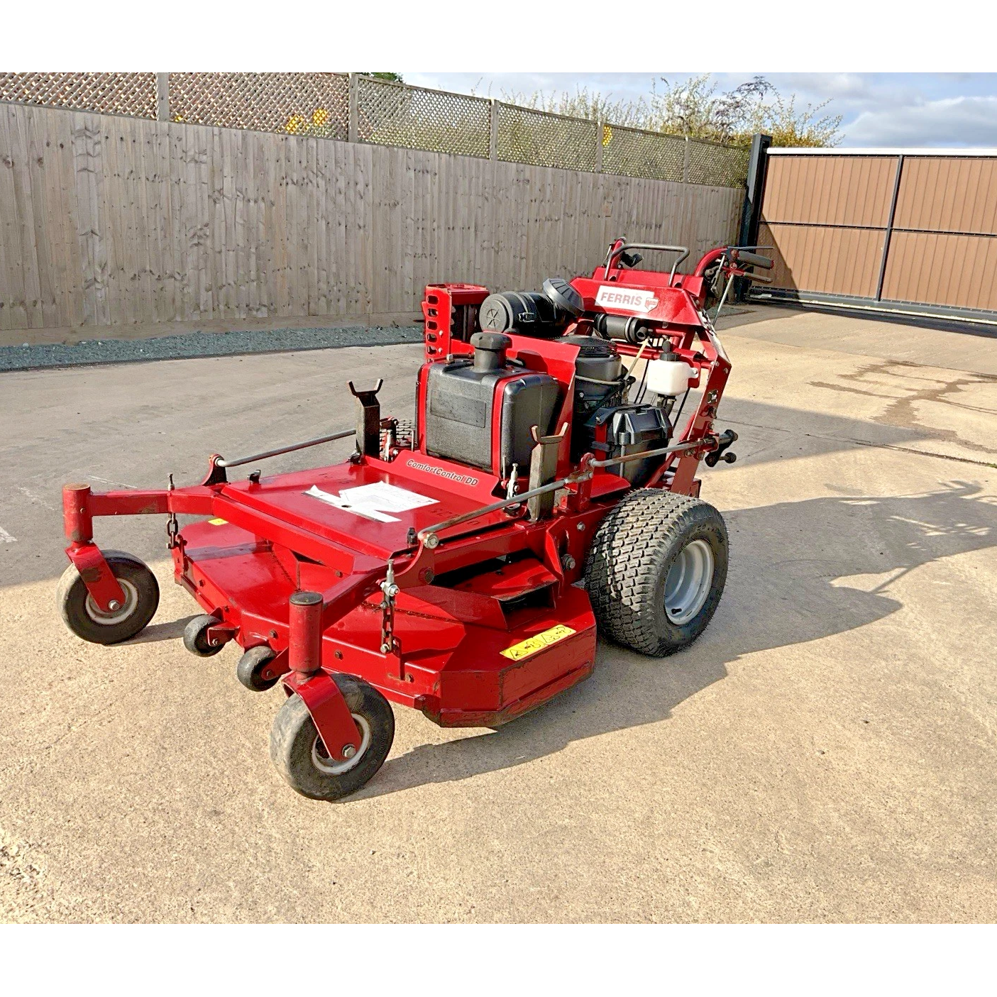 2012 FERRIS 48 INCH PEDESTRIAN ZERO TURN LAWN MOWER