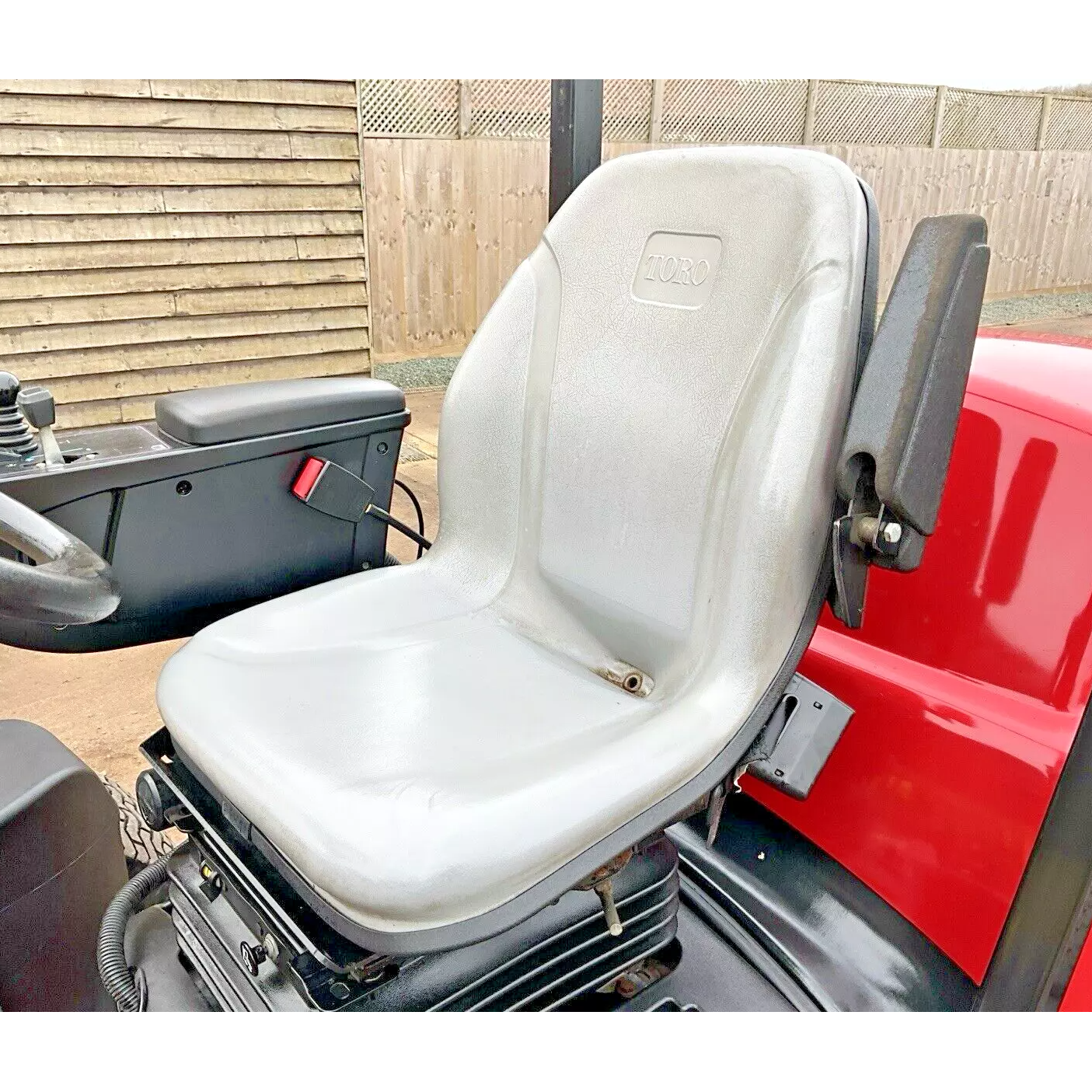 2012 TORO GROUNDMASTER 4300-D