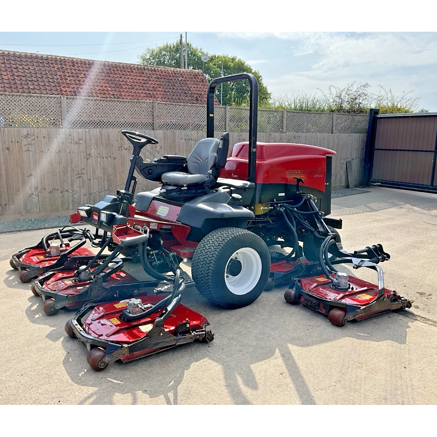 2013 TORO GROUNDMASTER 4700-D 7 GANG POD RIDE ON LAWN MOWER