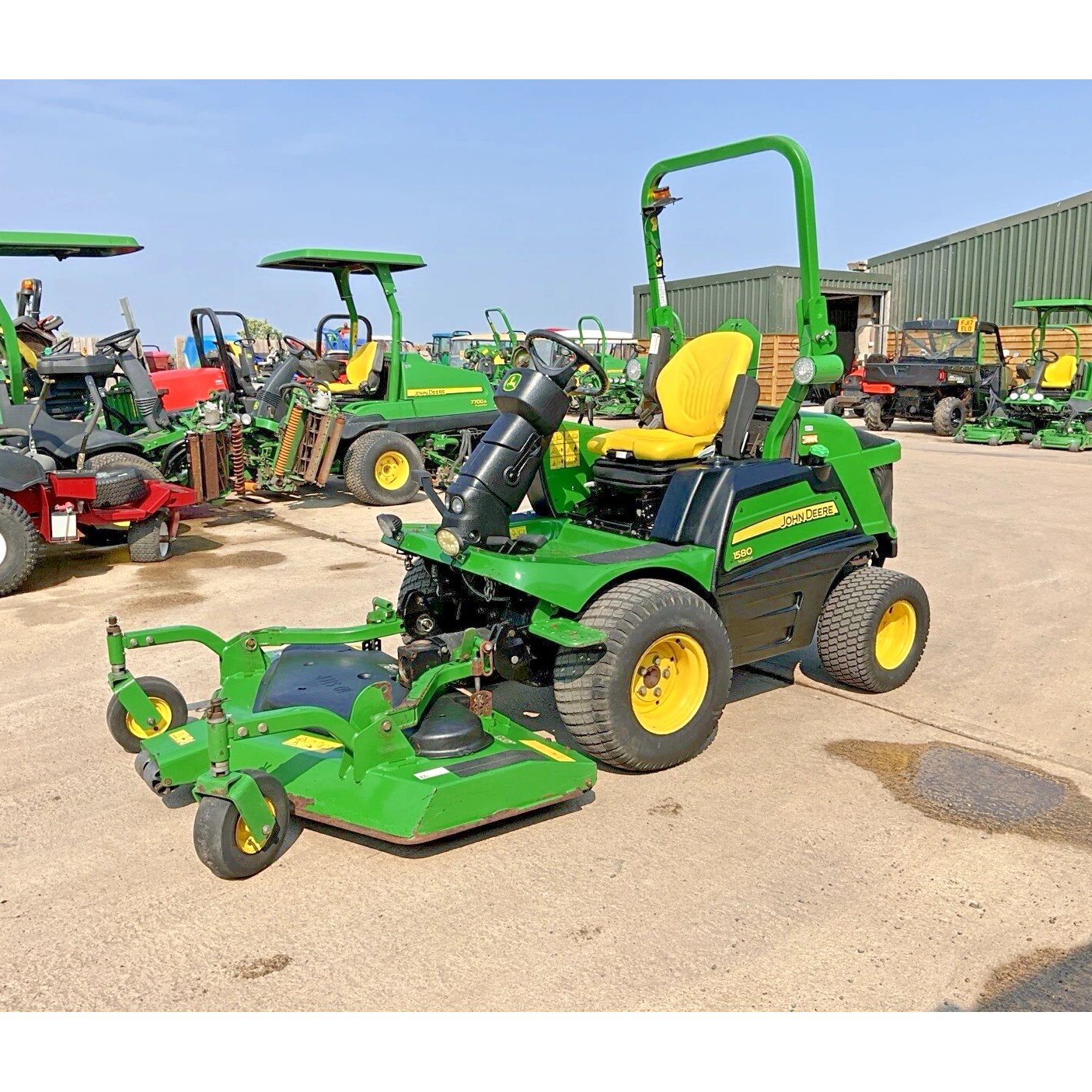 2018 JOHN DEERE 1580 OUTFRONT COMMERCIAL DIESEL RIDE ON MOWER