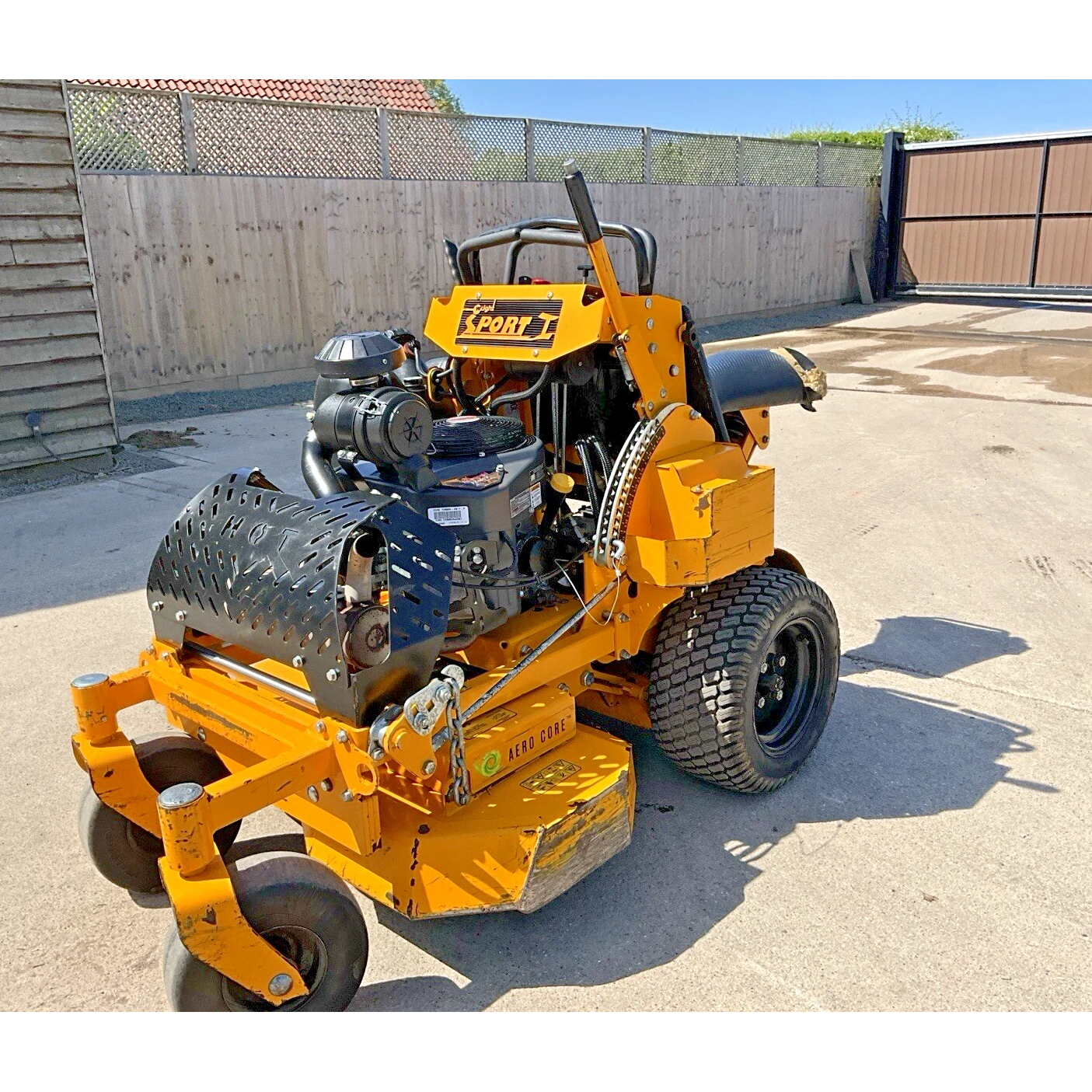 2018 WRIGHT STANDER SPORT 36 ZERO TURN STAND ON LAWN MOWER | 261HOURS