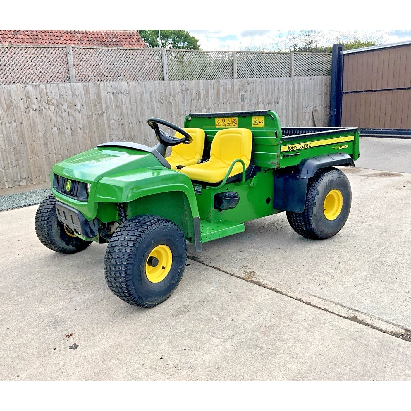 2019 JOHN DEERE 4X2 PETROL GATOR TS UTILITY VEHICLE | 1683 HOURS